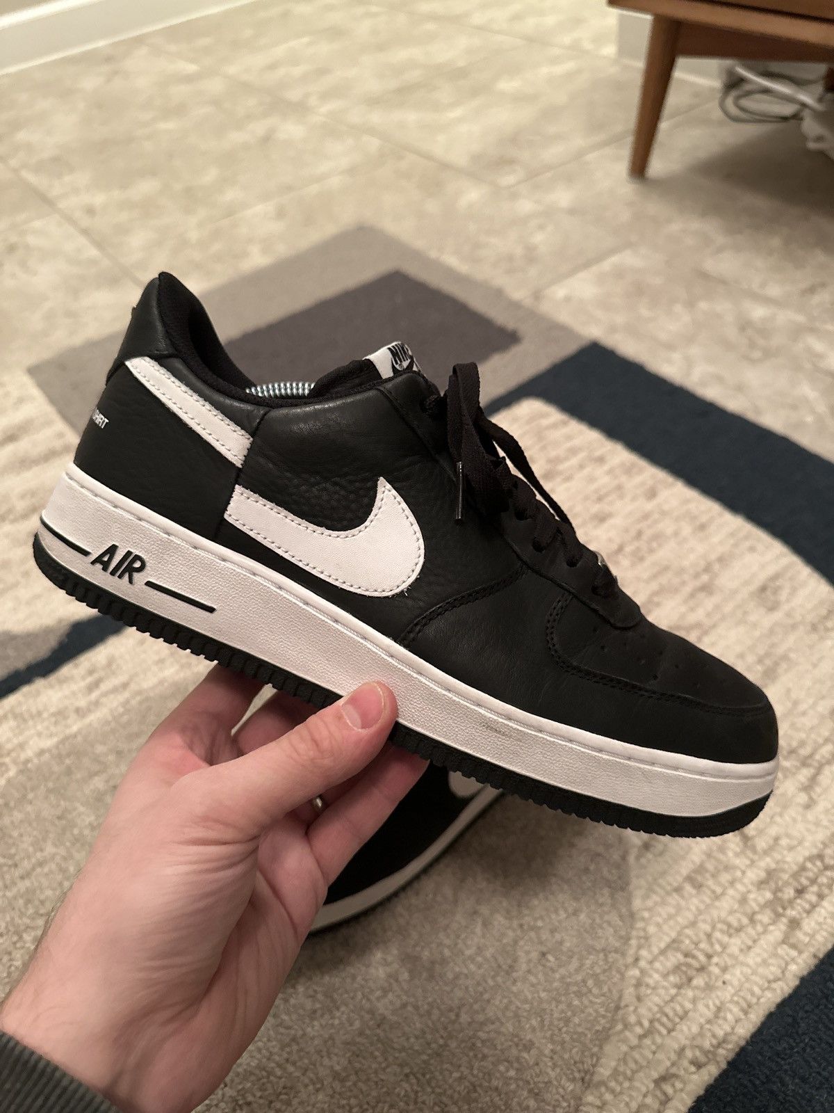 image of Comme Des Garcons Shirt x Nike Supreme X Comme Des Garçons Shirt Air Force 1 Shoes in Black (Size 1