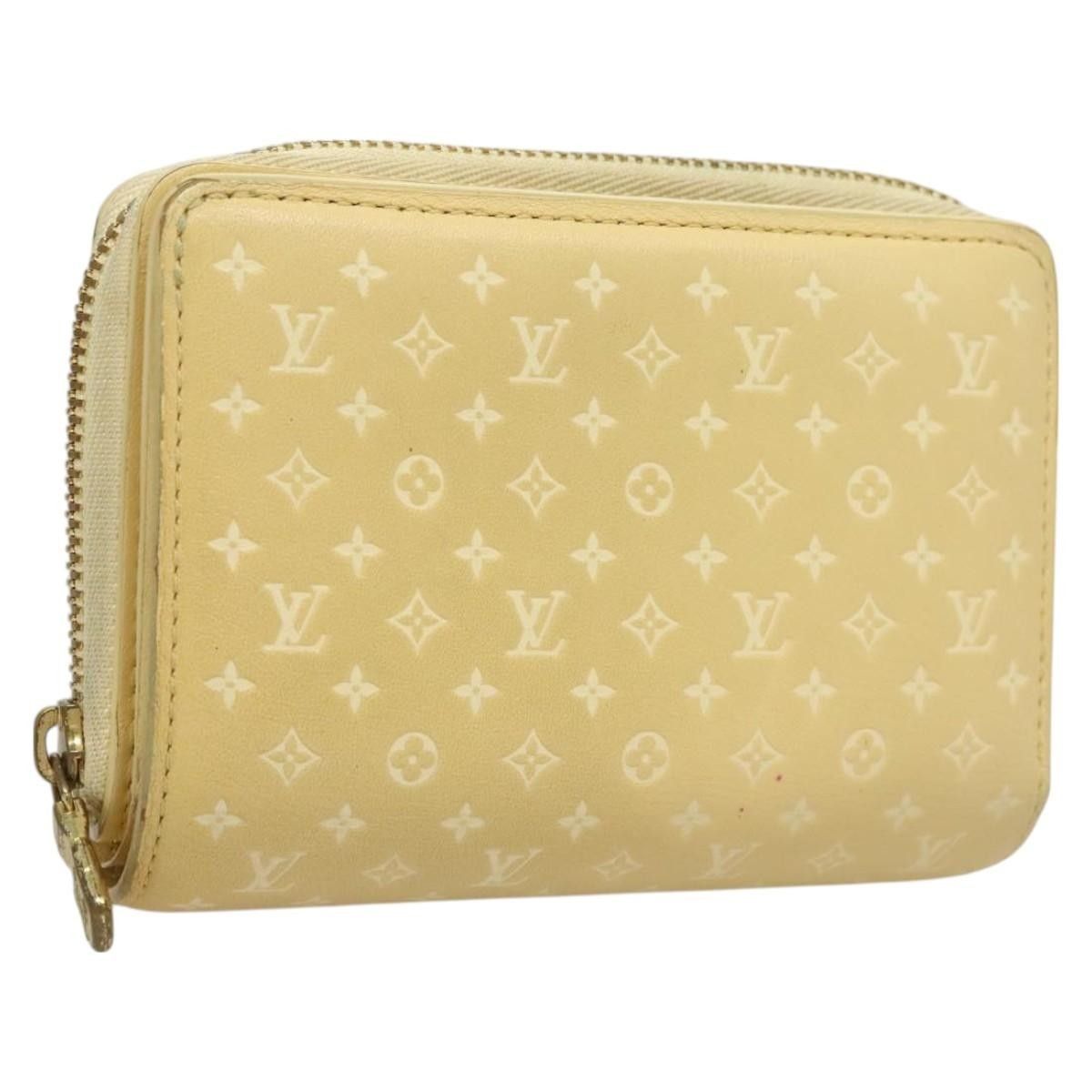 Louis Vuitton Louis Vuitton Lou Wallet Nanogram Leather Size ONE SIZE - 1 Thumbnail