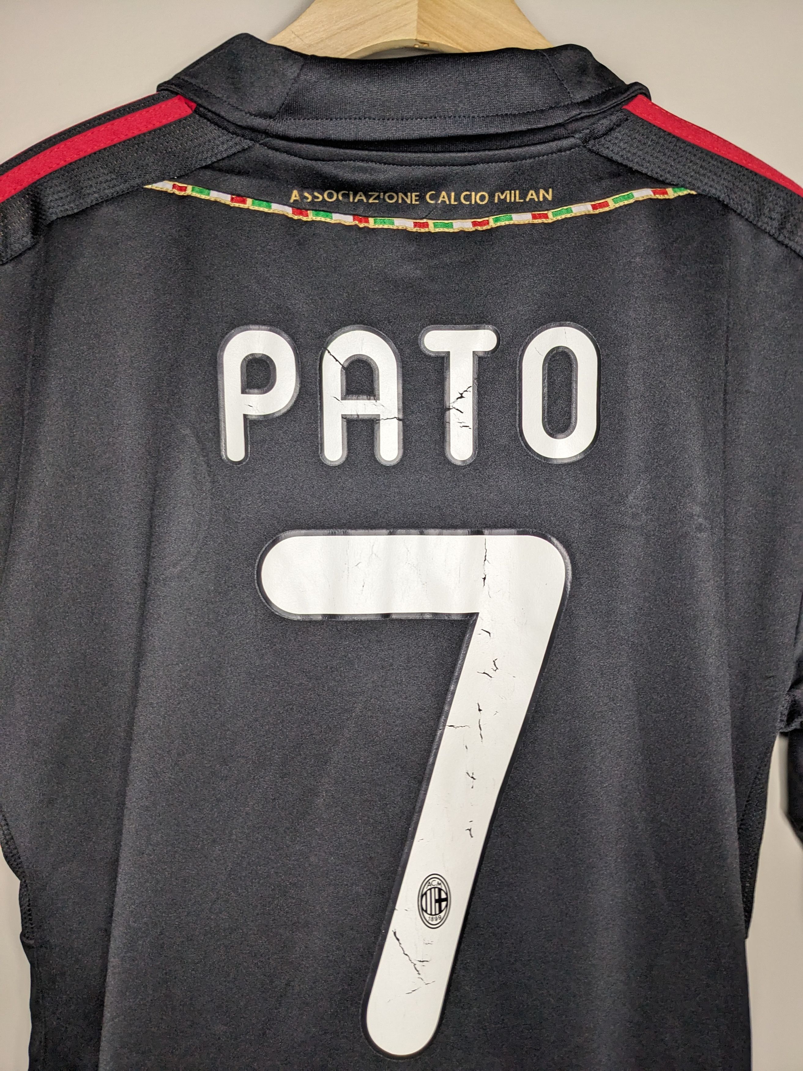 Adidas AC Milan Adidas Jersey Alexander Pato Serie A Kit Medium Size US M / EU 48-50 / 2 - 10 Thumbnail