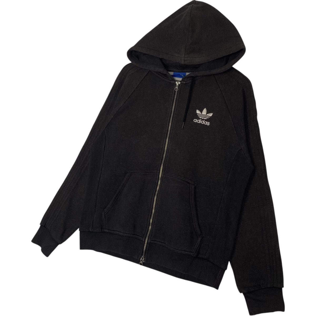 Vintage Vintage Adidas Small Logo Hoodie Sweater Black Size M Size US M / EU 48-50 / 2 - 2 Thumbnail