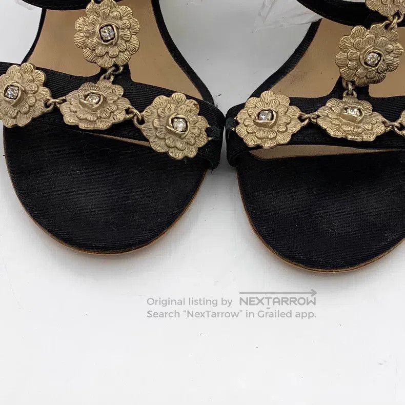 Chanel Chanel Black camelia one-character buckle slope heel sanda Size US 8 / IT 38 - 8 Thumbnail