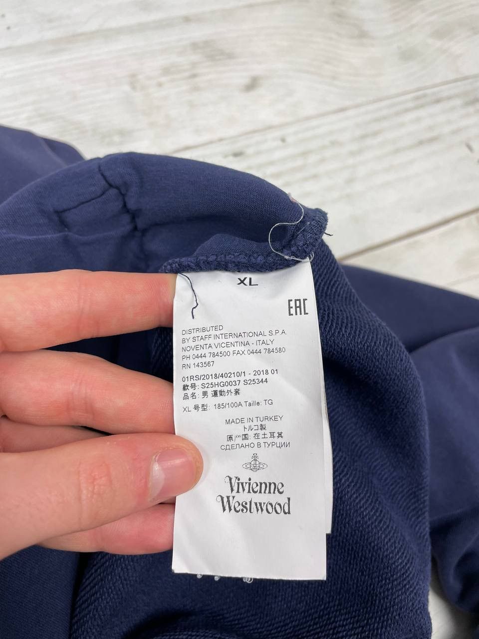 Vivienne Westwood Vivienne Westwood Hoodie Logo Orb Zip Up Y2K Size US XL / EU 56 / 4 - 9 Thumbnail