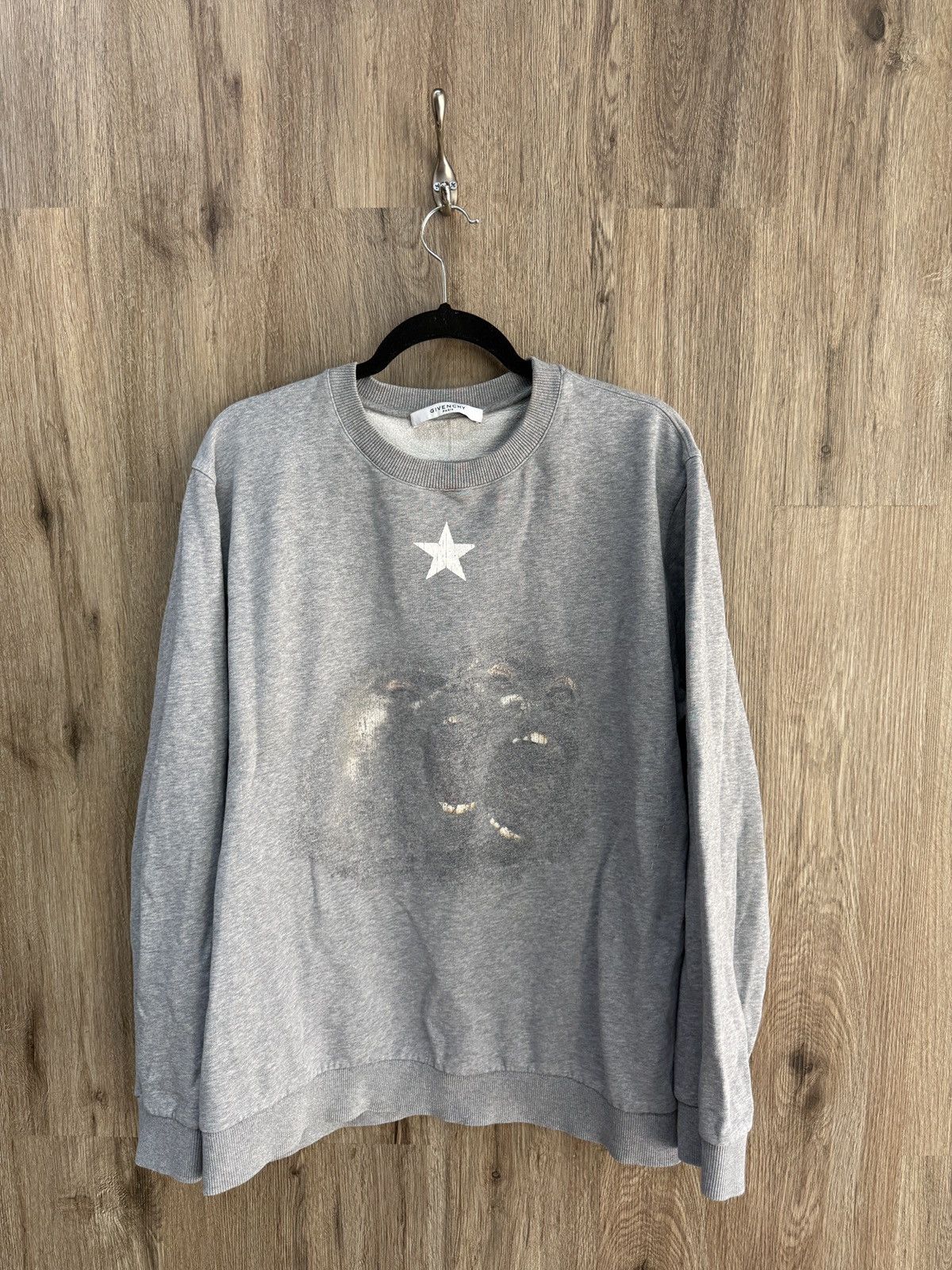 Givenchy Givenchy Grey Crewneck Size US XL / EU 56 / 4 - 1 Thumbnail