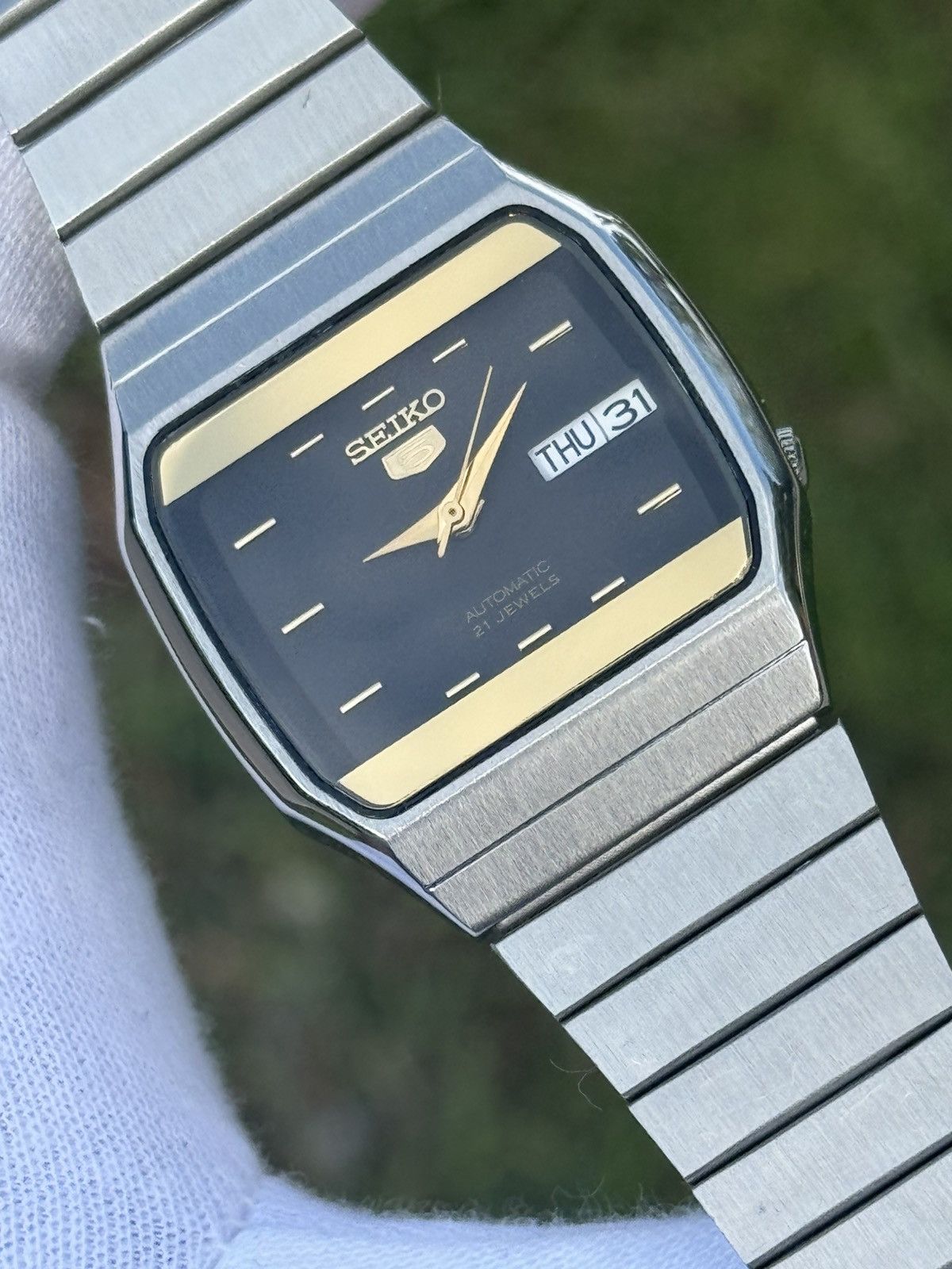 Seiko Vintage Seiko 5 Automatic Watch: black Dial, Retro TV Case Size 36 - 1 Thumbnail