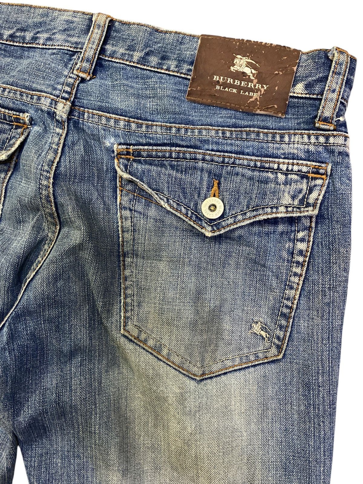 Burberry Burberry Black Label Distressed Denim Size US 31 - 13 Thumbnail