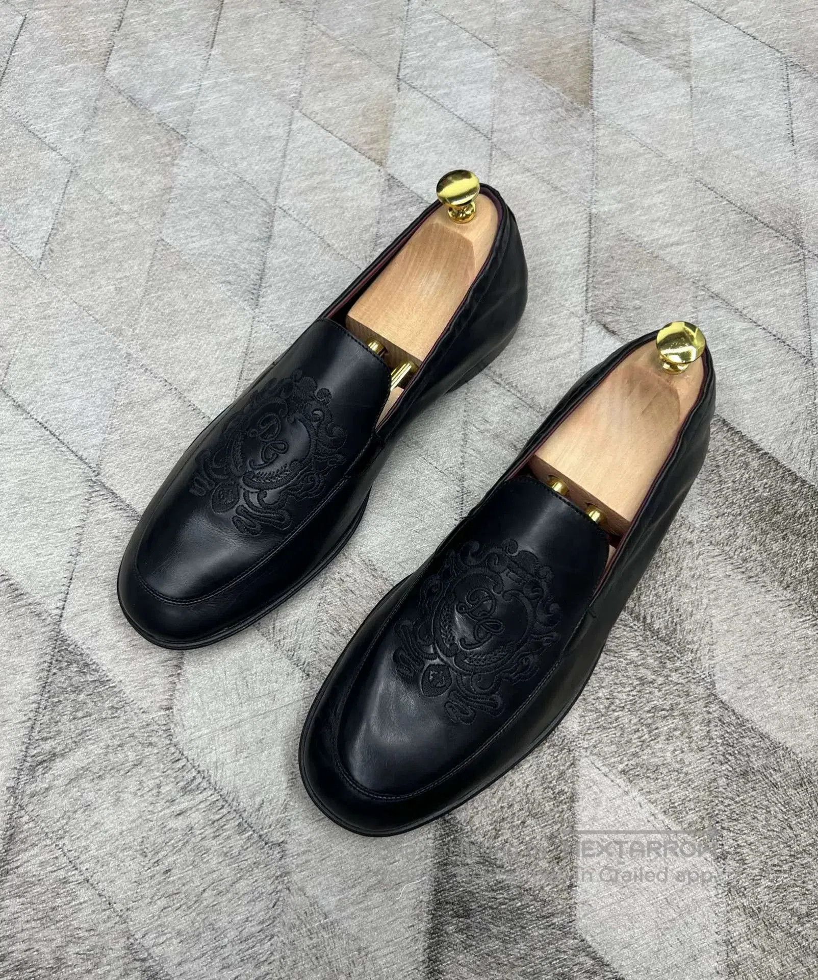Dolce & Gabbana Dolce & Gabbana Crown Embroidered Loafers. Size US 8.5 / EU 41-42 - 1 Thumbnail
