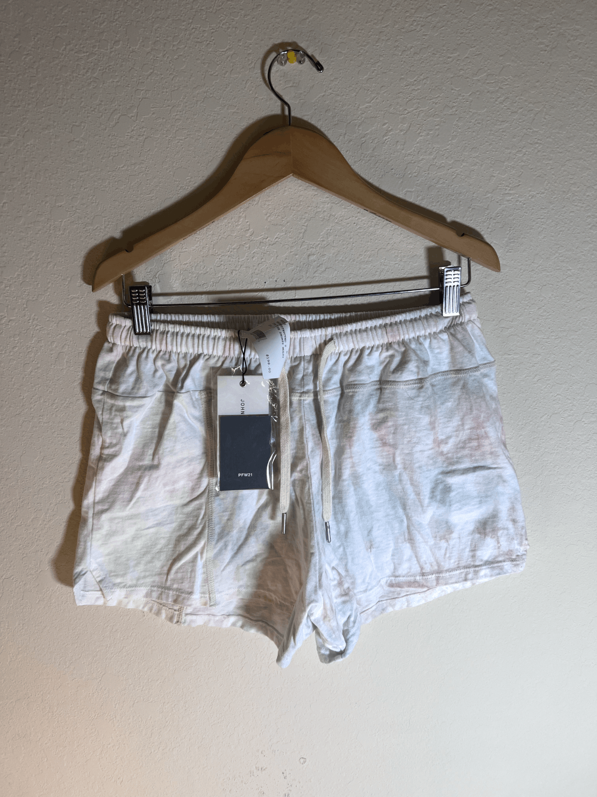 John Elliott John Elliott Women's US M/2 Reconstructed Tie Dye Shorts Size 28" / US 6 / IT 42 - 2 Thumbnail