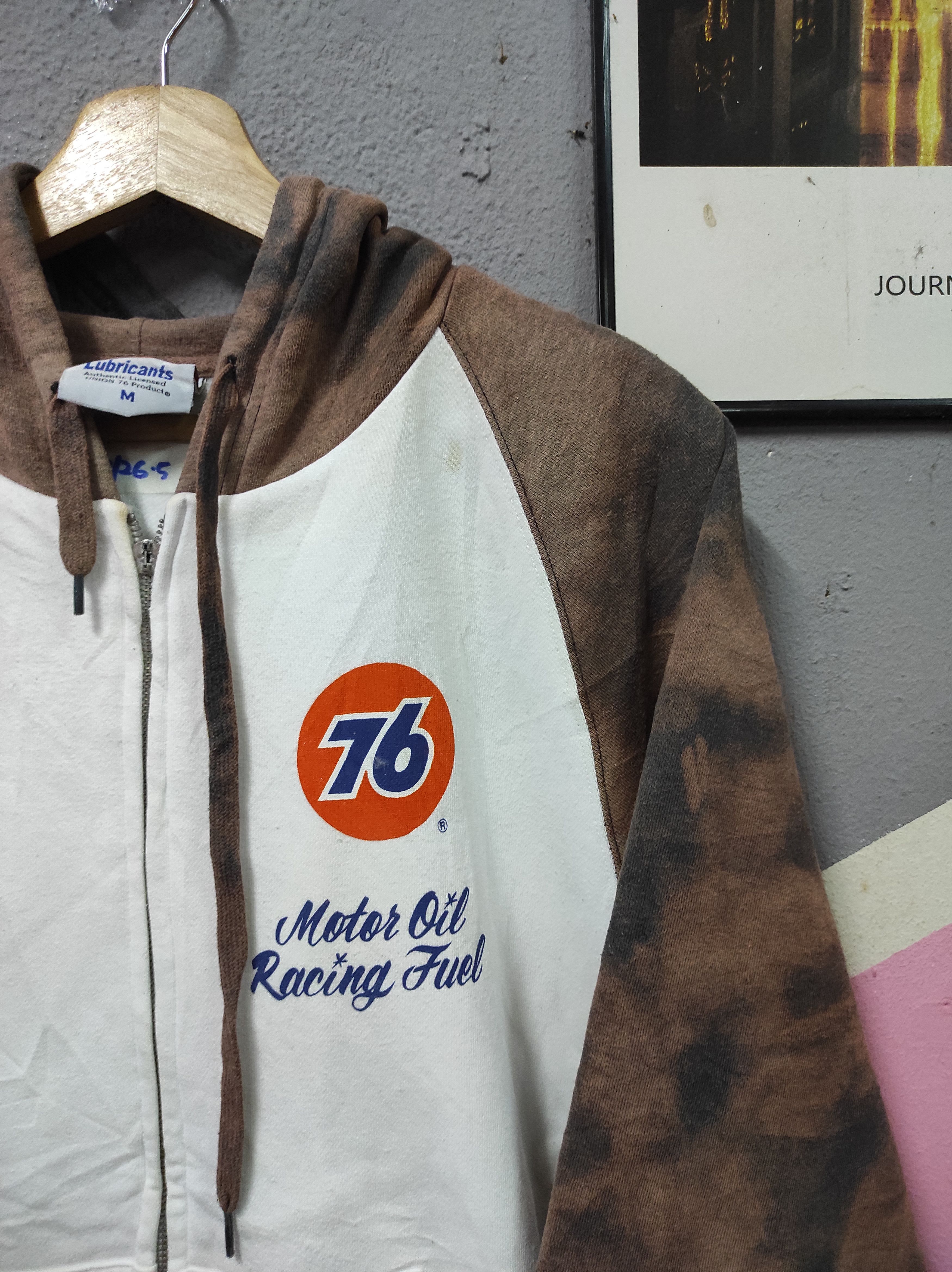 Japanese Brand 76 LUBRICANTS MOTOR OIL RACING FUEL HOODIE TIE DYE Size US M / EU 48-50 / 2 - 4 Thumbnail