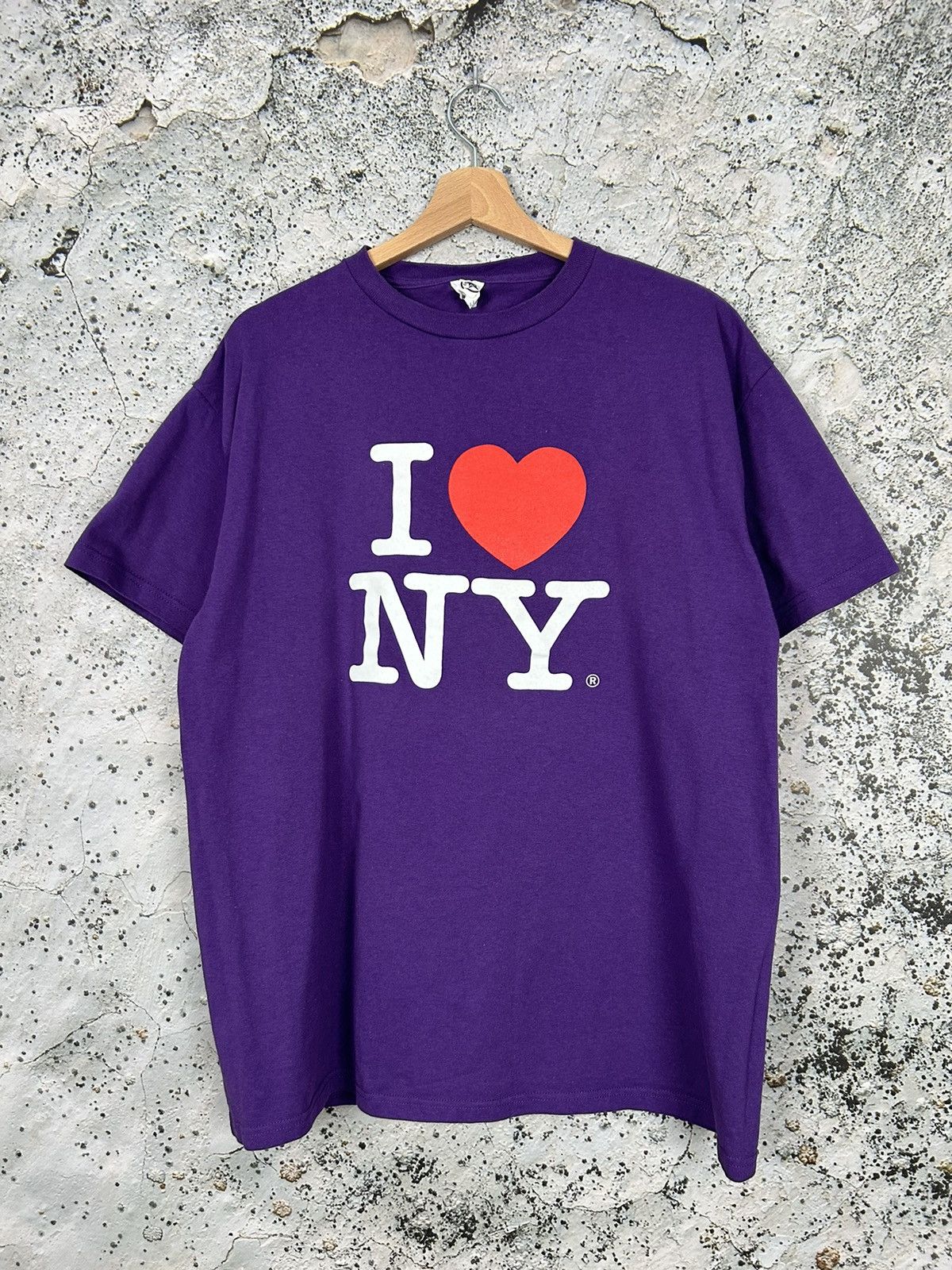 Other Vintage I Love New York Graphic Tee Purple Logo 90s Y2K Size US L / EU 52-54 / 3 - 1 Thumbnail