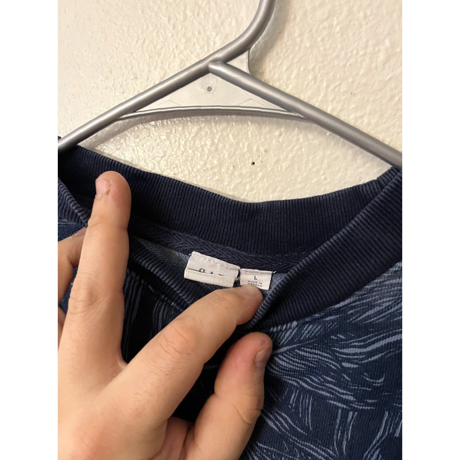 Gap VTG Gap Mens Crew Neck Sweatshirt Pullover Blue Palm Trees Size Large Size US L / EU 52-54 / 3 - 3 Thumbnail