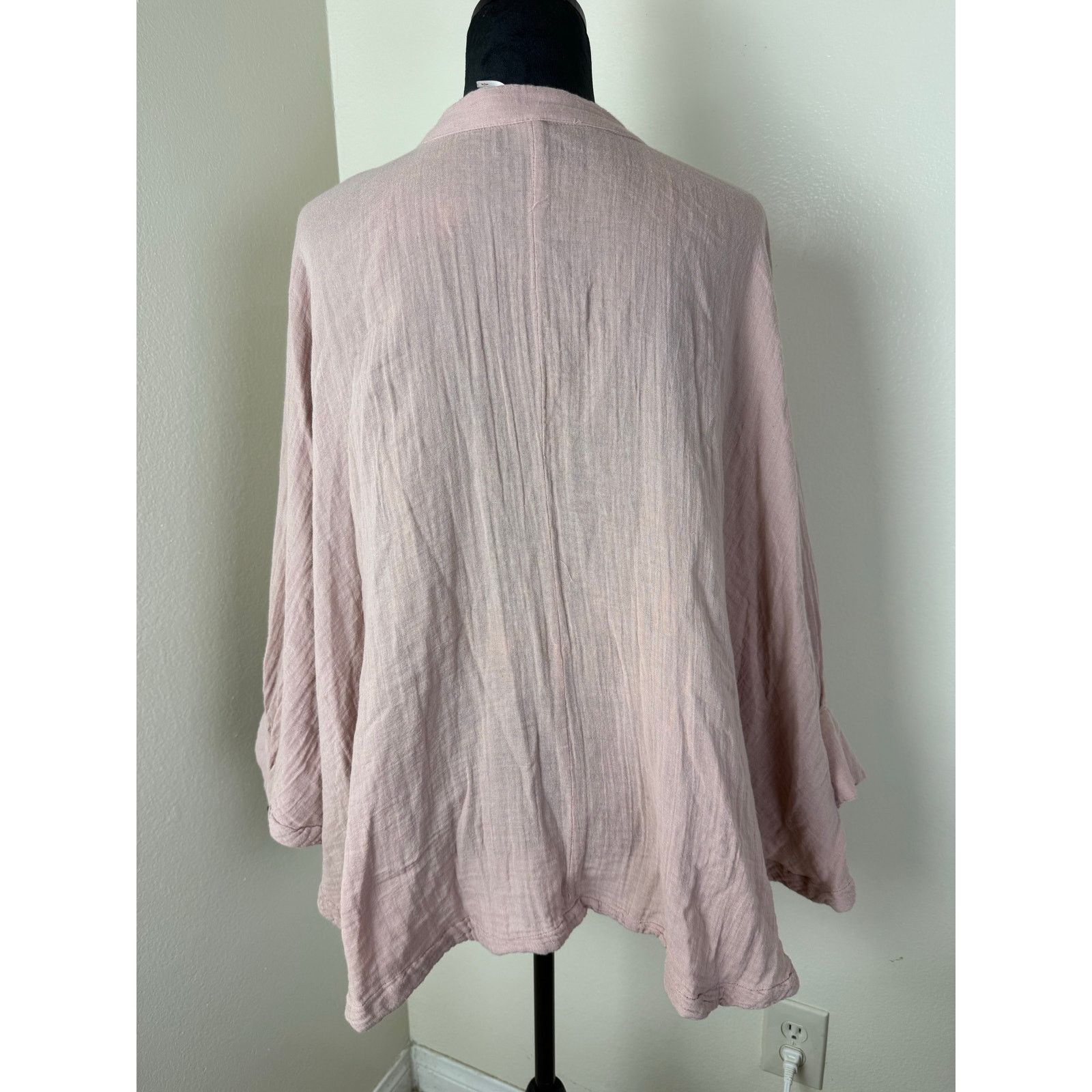 Free People Free People Traveler Top poncho-style blush size S/P Size S / US 4 / IT 40 - 3 Thumbnail