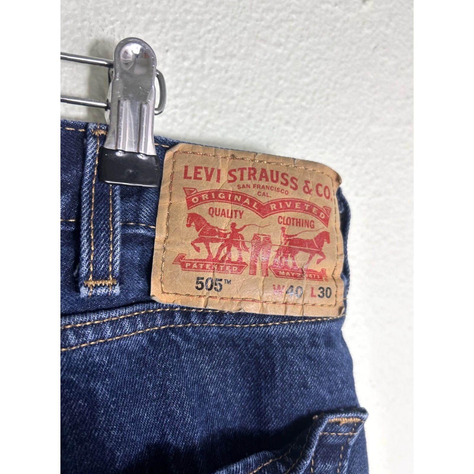 Levi's Levi's 505 Jeans Dark Wash Blue 40x30 Straight Mens Regular Size 40 Inseam 30 Color Blue Area Jeans Size US 40 / EU 56 - 7 Thumbnail