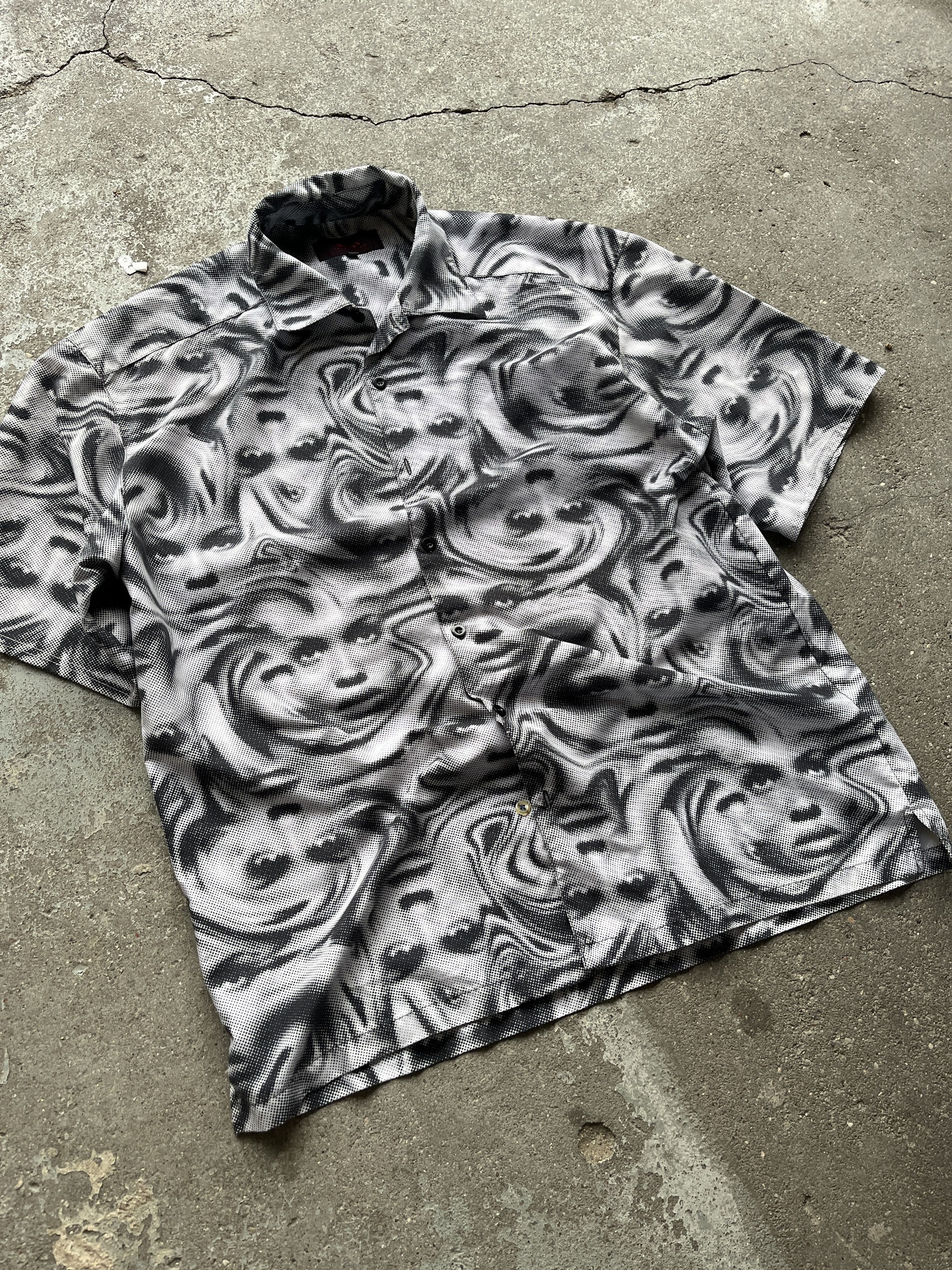 Other MSBHV-style faces mixed grunge rock shirt Size US L / EU 52-54 / 3 - 1 Thumbnail