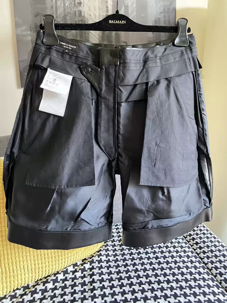 Comme des Garcons comme des garcons faux leather glossy shorts 2505-Nextarrow Size US 27 - 4 Thumbnail