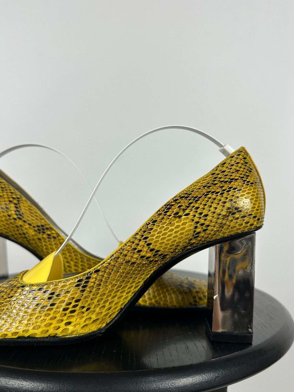 Dolce & Gabbana Vintage Dolce & Gabbana Snakeskin Block Heel Pumps Size US 6 / IT 36 - 18 Thumbnail