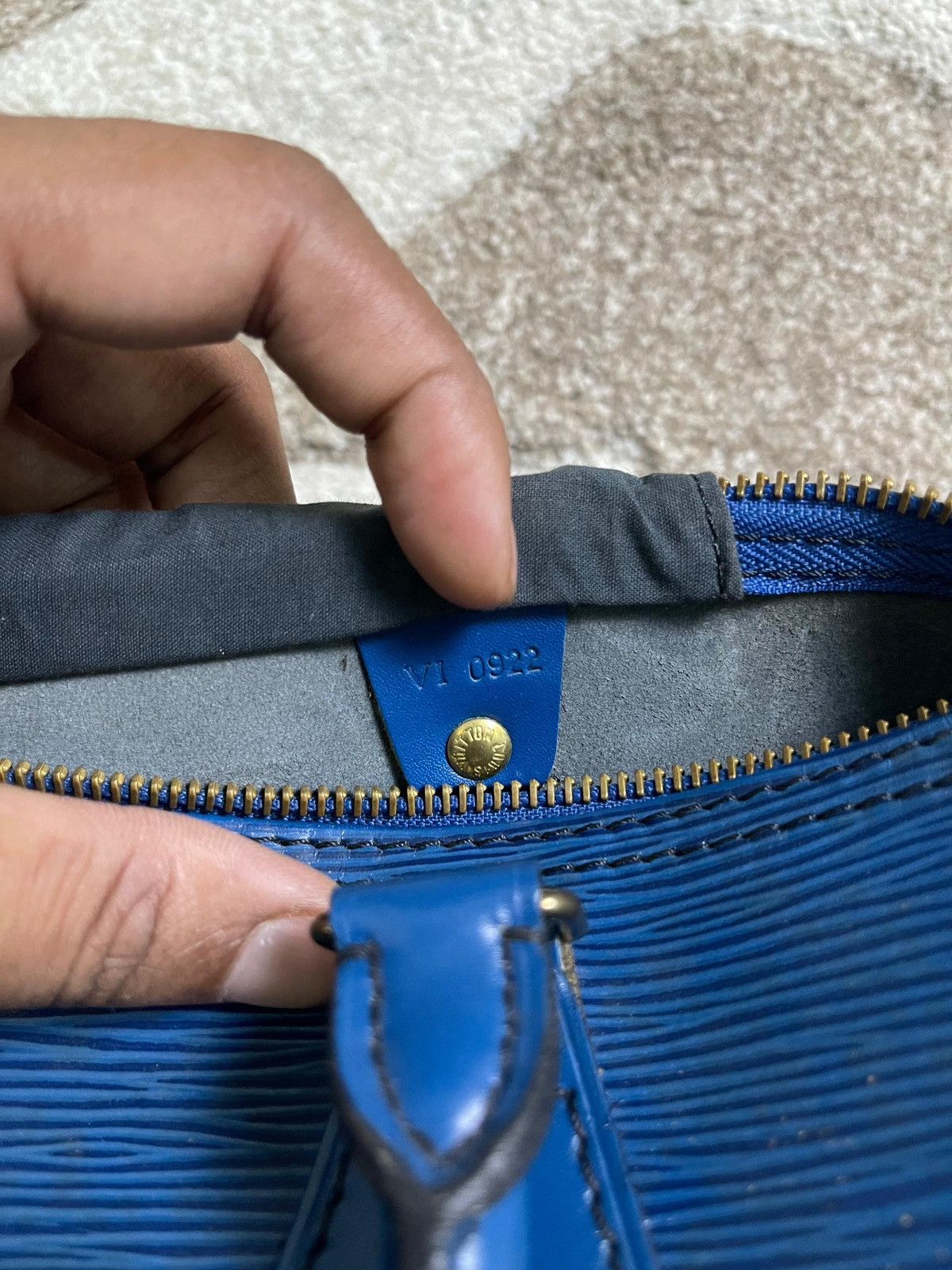 Louis Vuitton Louis vuitton speedy 25 blue epi leather Size ONE SIZE - 6 Thumbnail