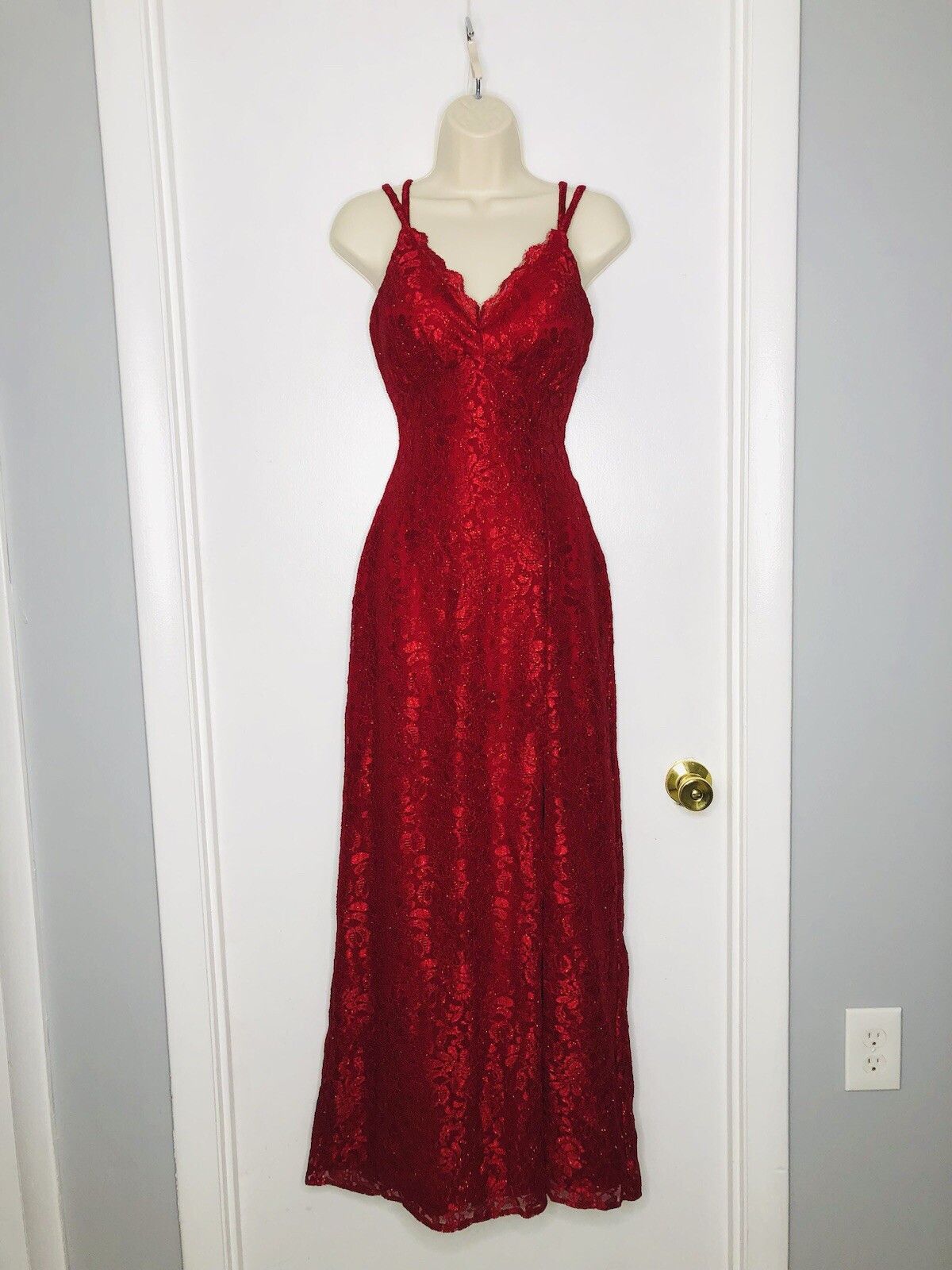 Other Morgan & Co Junior Babydoll Red Lace Prom Gown Dress Sz 5 Size S / US 4 / IT 40 - 2 Thumbnail