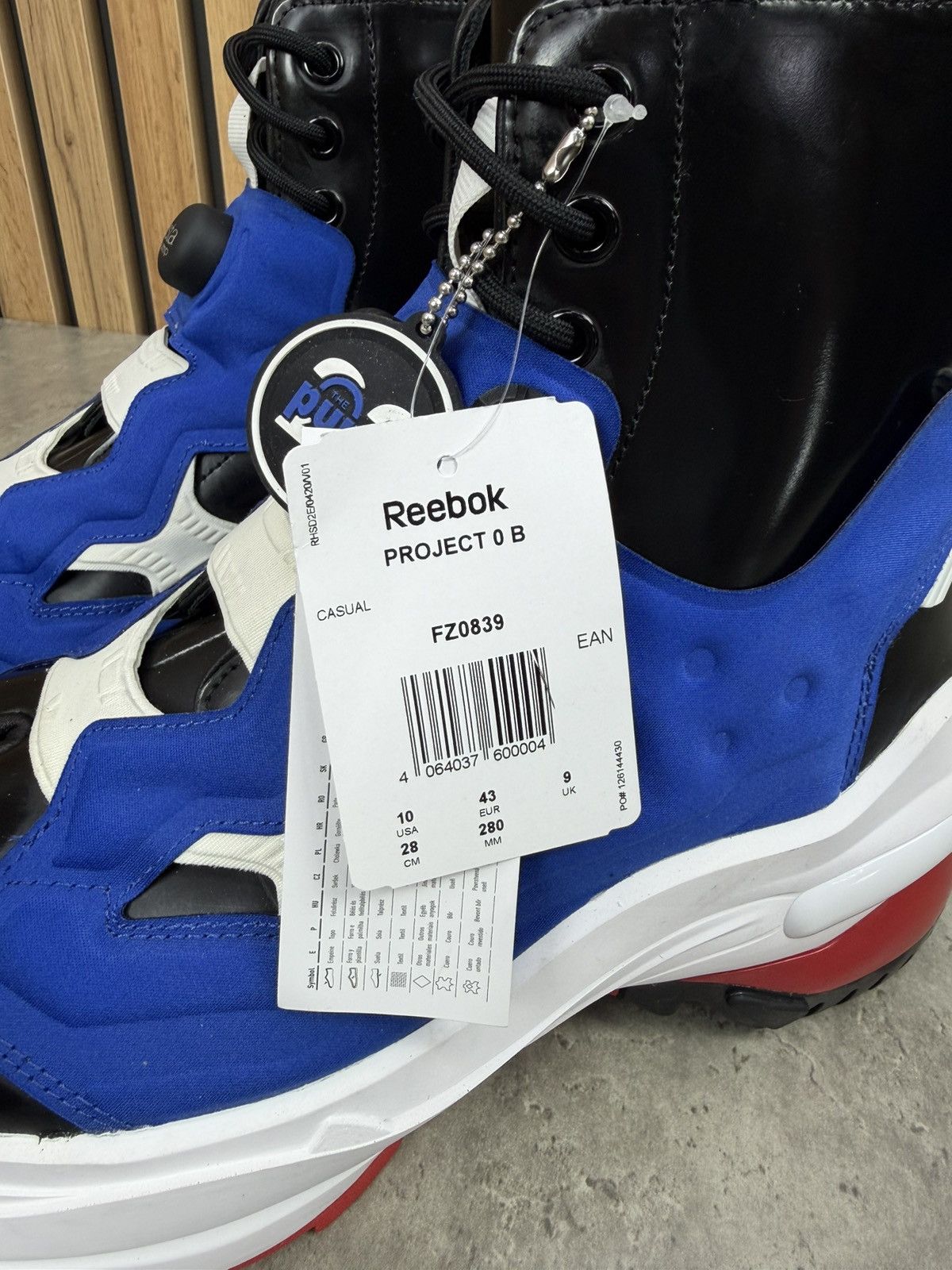 Maison Margiela × Reebok Maison Margiela x Reebok Tabi Instapump Fury Size US 10 Size US 10 / EU 43 - 10 Thumbnail