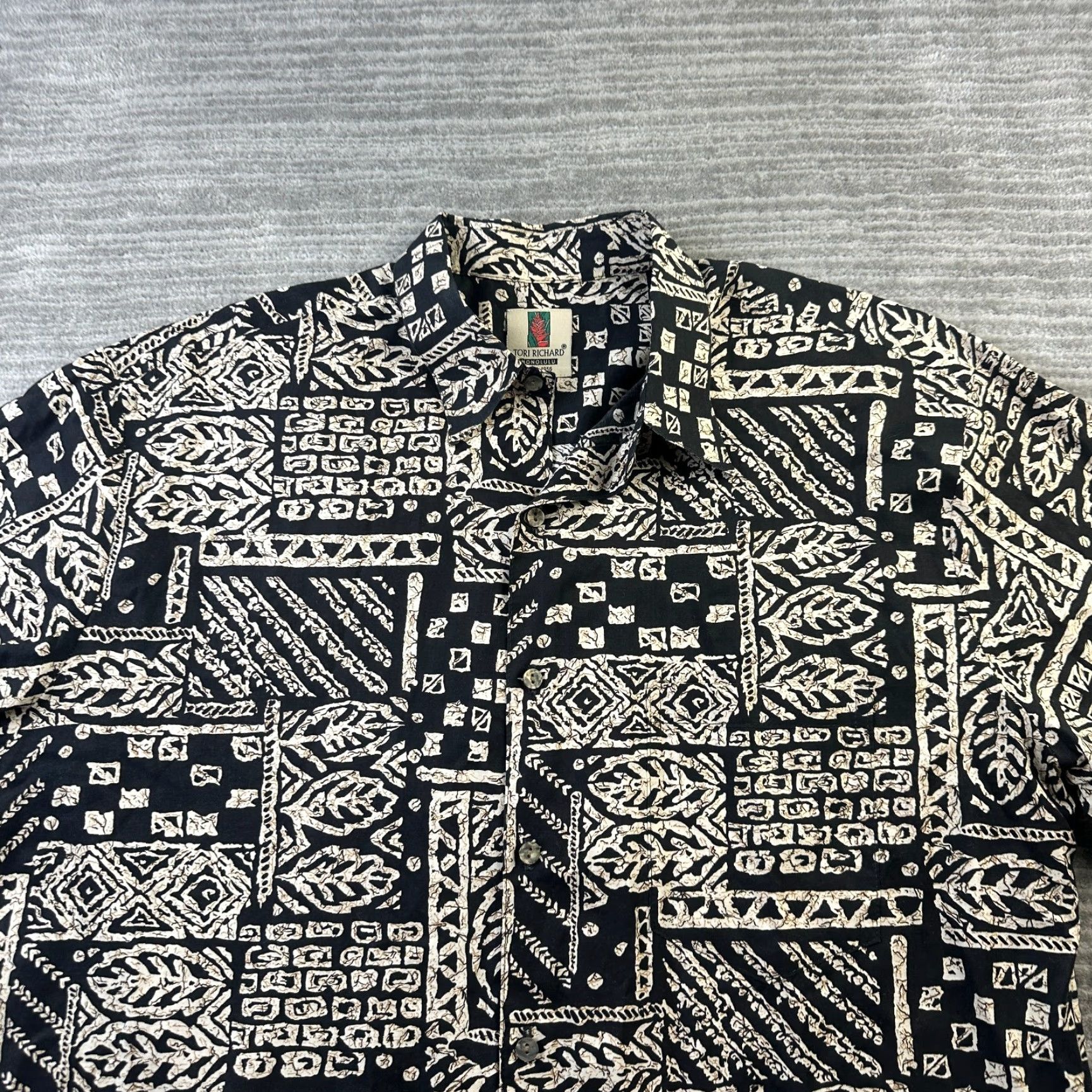 Tori Richard Tori Richard Shirt Mens Large Black Geometric Button Up Size US L / EU 52-54 / 3 - 3 Thumbnail