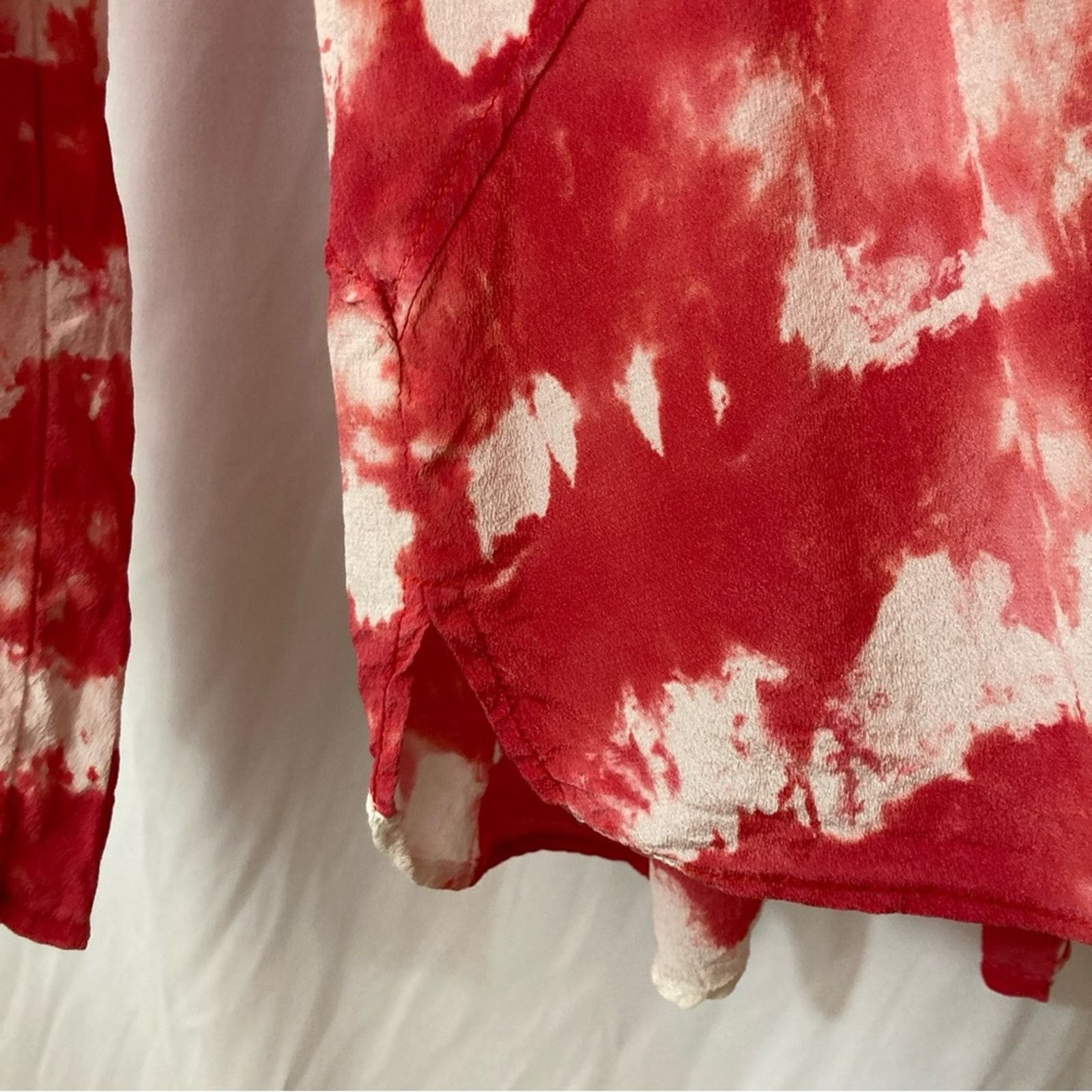 Other Red Haute 100% Silk Red and White Tie Dye Blouse Top Size S / US 4 / IT 40 - 3 Thumbnail
