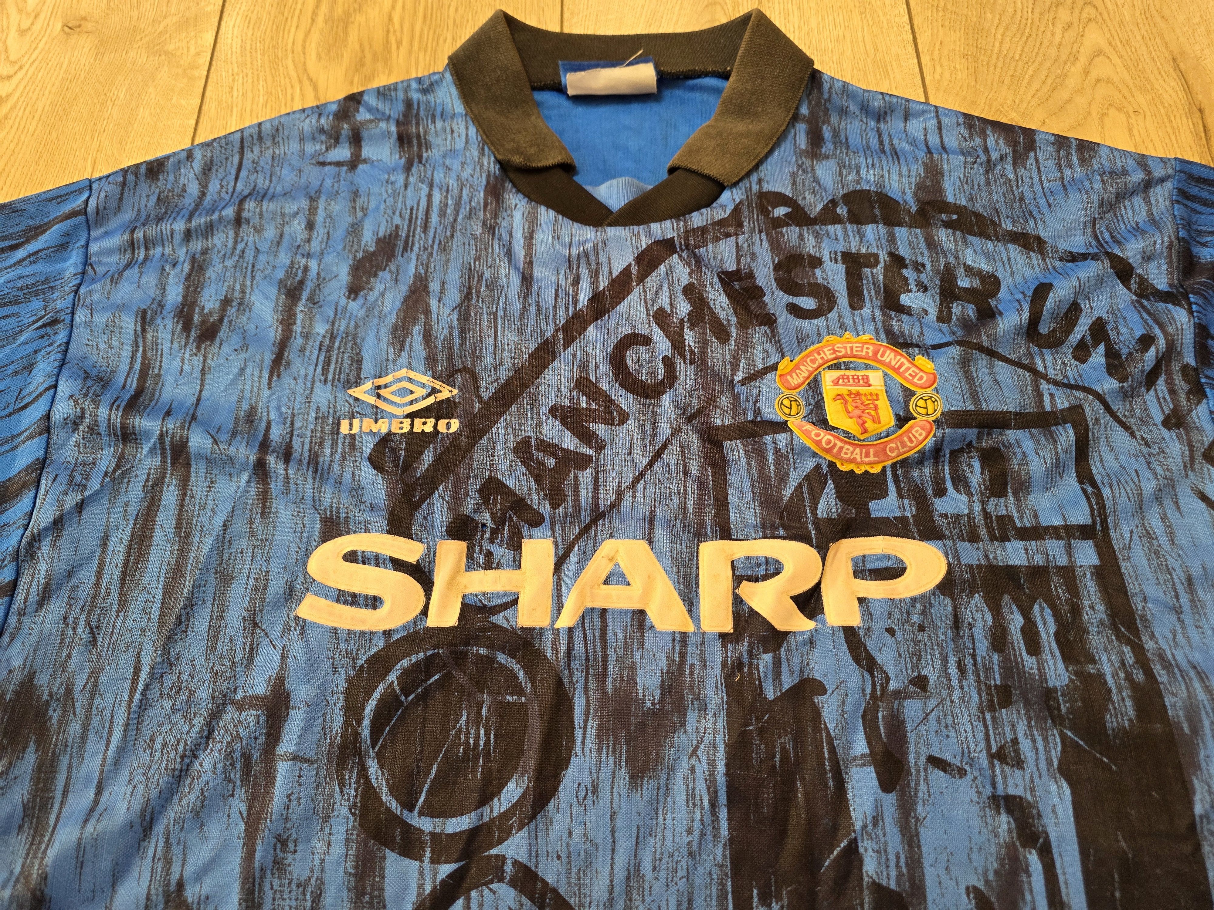 Vintage MANCHESTER UNITED 1992 1993 AWAY FOOTBALL SOCCER JERSEY Size US M / EU 48-50 / 2 - 3 Thumbnail