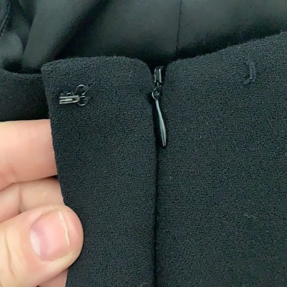 ELIE TAHARI size 6 black A-line unlined wool maxi dress in e