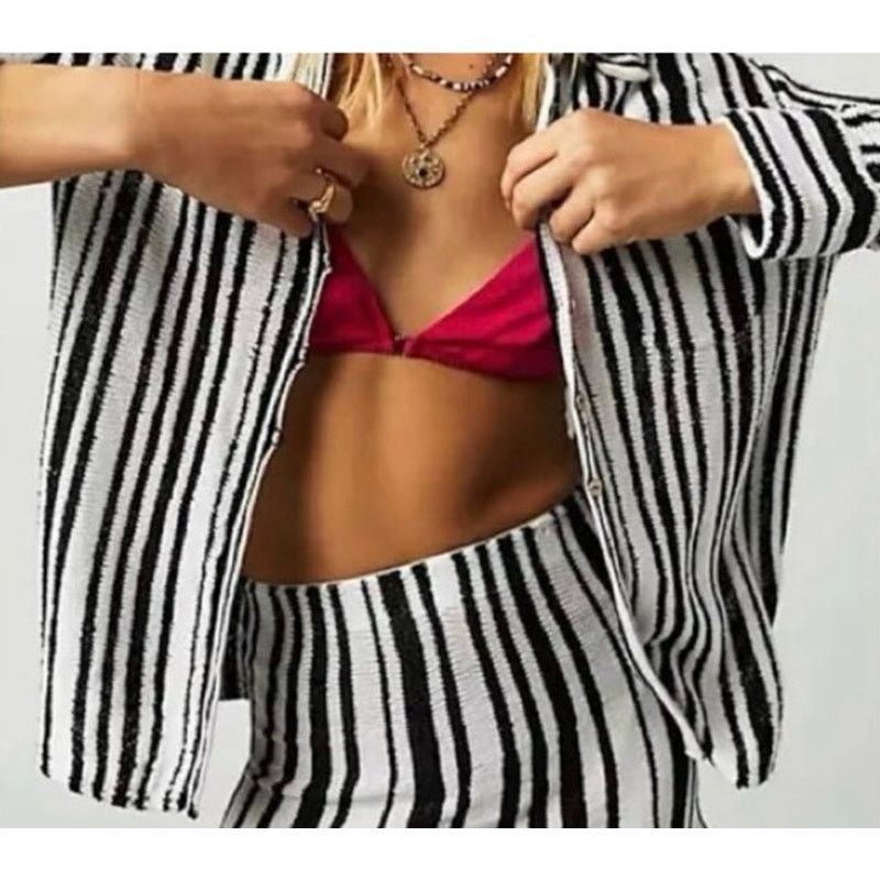 Free People Free People Beach Bash Long Sleeve Top - Size M Size M / US 6-8 / IT 42-44 - 1 Thumbnail