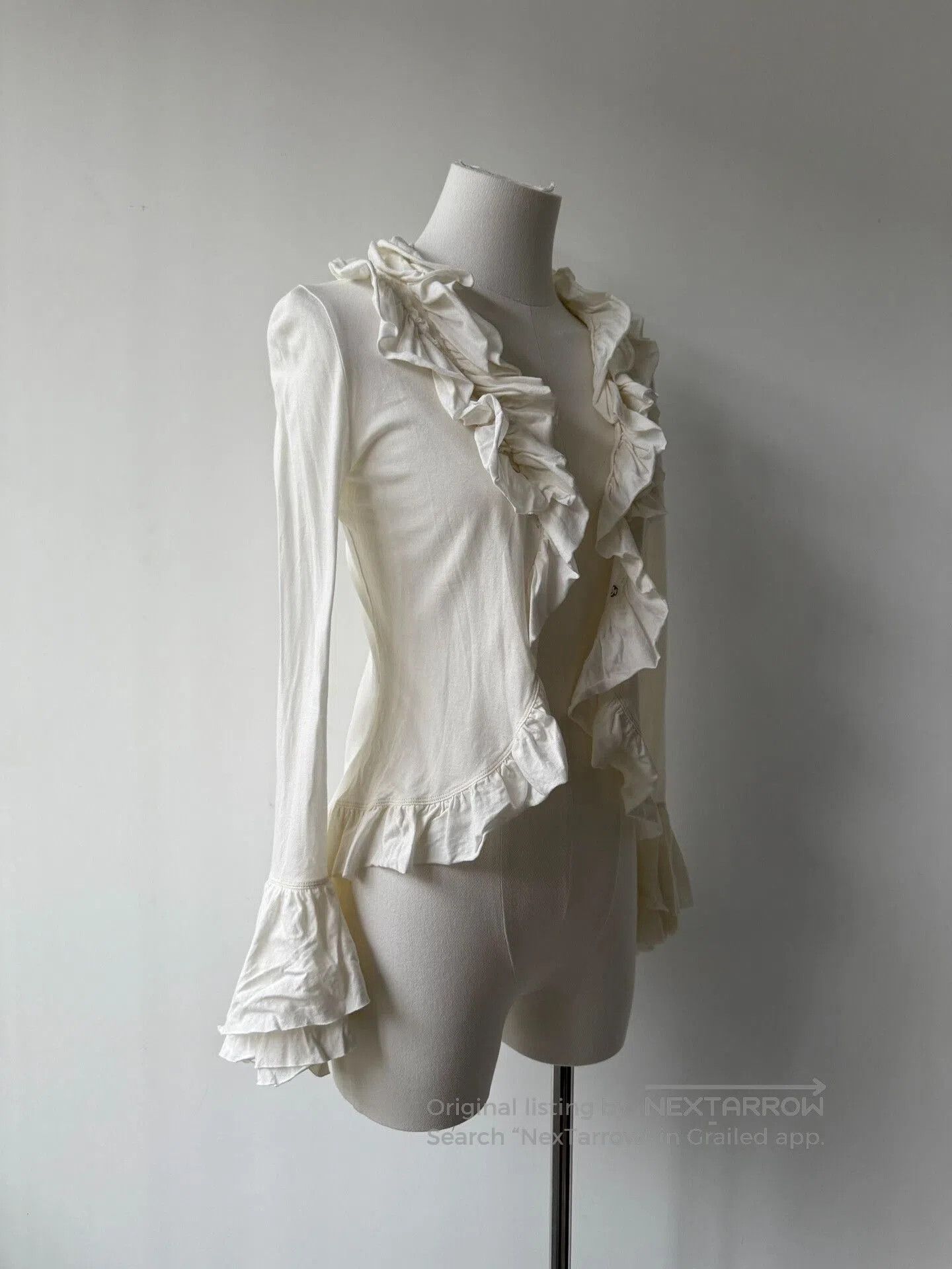 Jean Paul Gaultier Jean Paul Gaultier Ruffled Cream Top. Size XS / US 0-2 / IT 36-38 - 5 Thumbnail