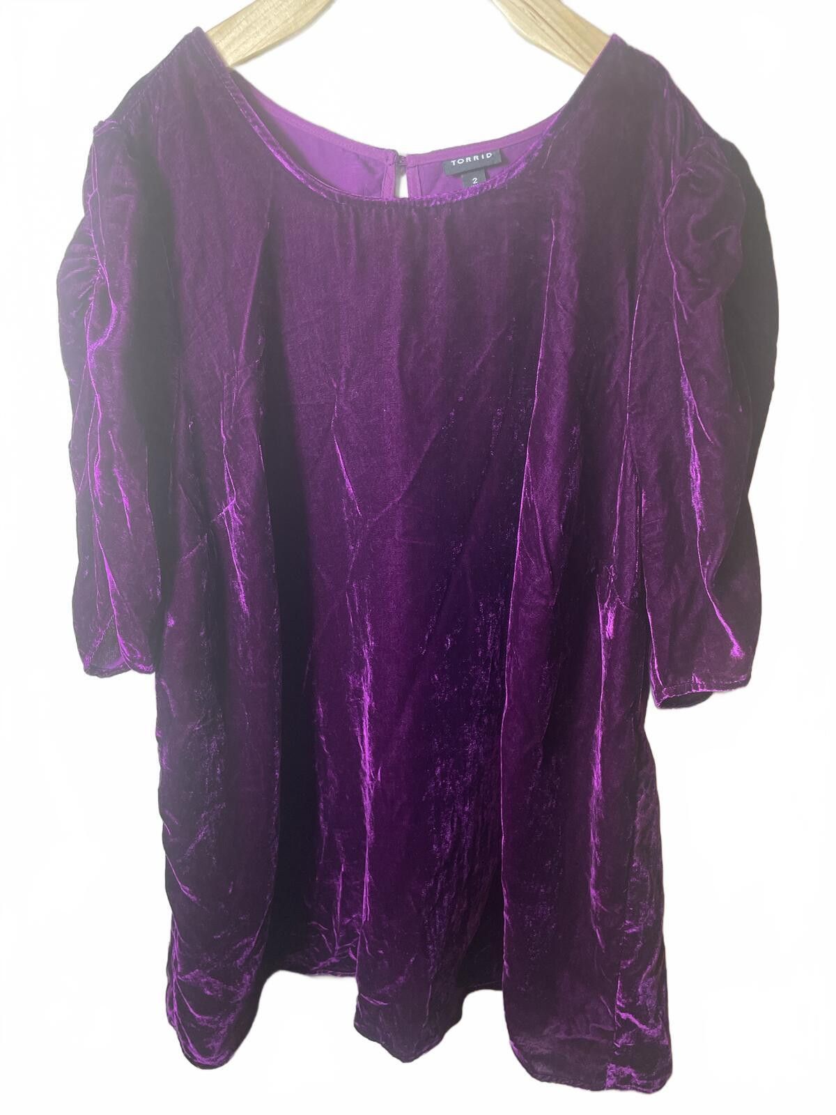 Other Torrid Purple Velvet Dress Blouse Top Women's Size 2 Purple Size XS / US 0-2 / IT 36-38 - 7 Thumbnail