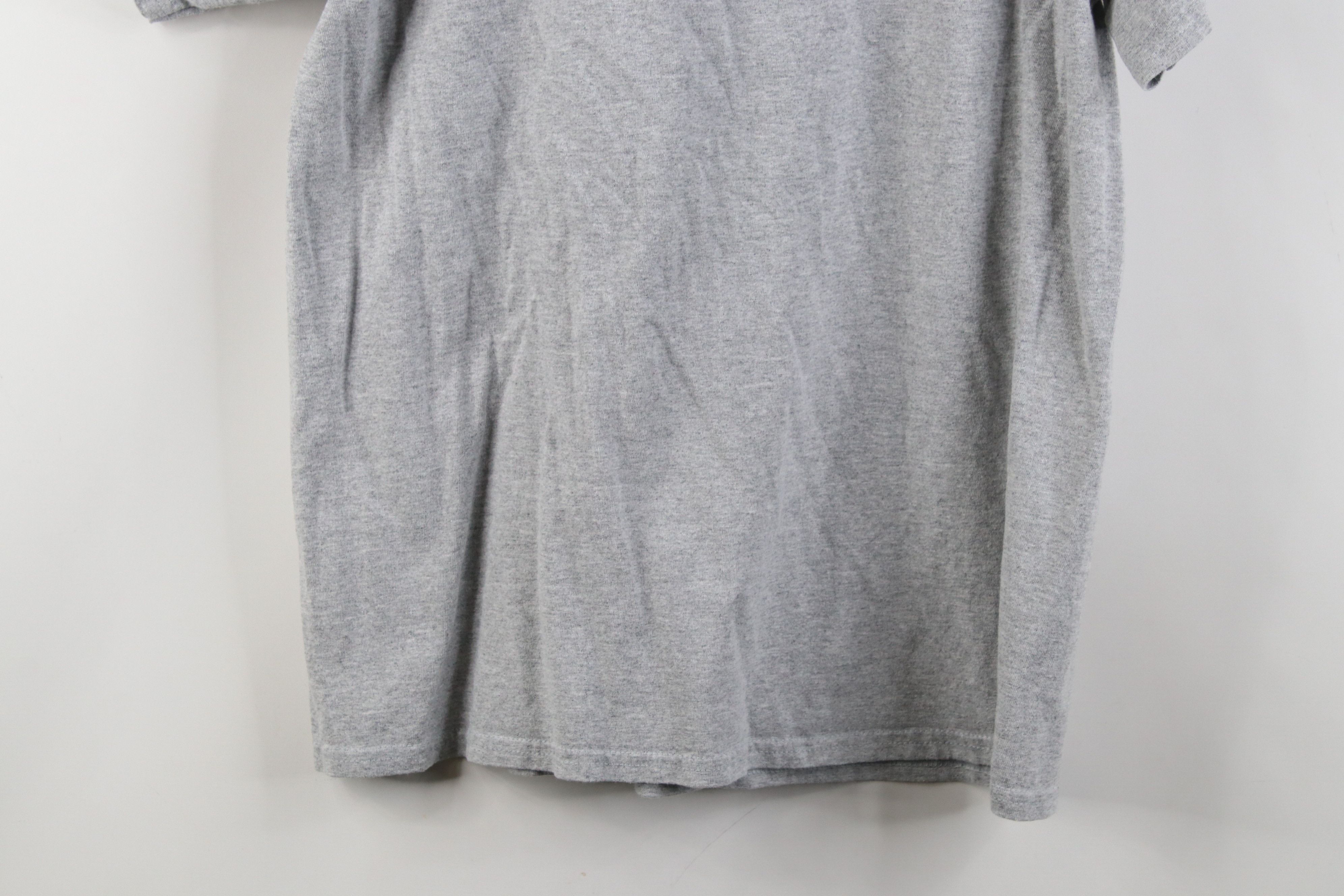 Vintage Vintage Y2K Champs Detroit Pistons Basketball T-Shirt Gray Size US L / EU 52-54 / 3 - 10 Thumbnail