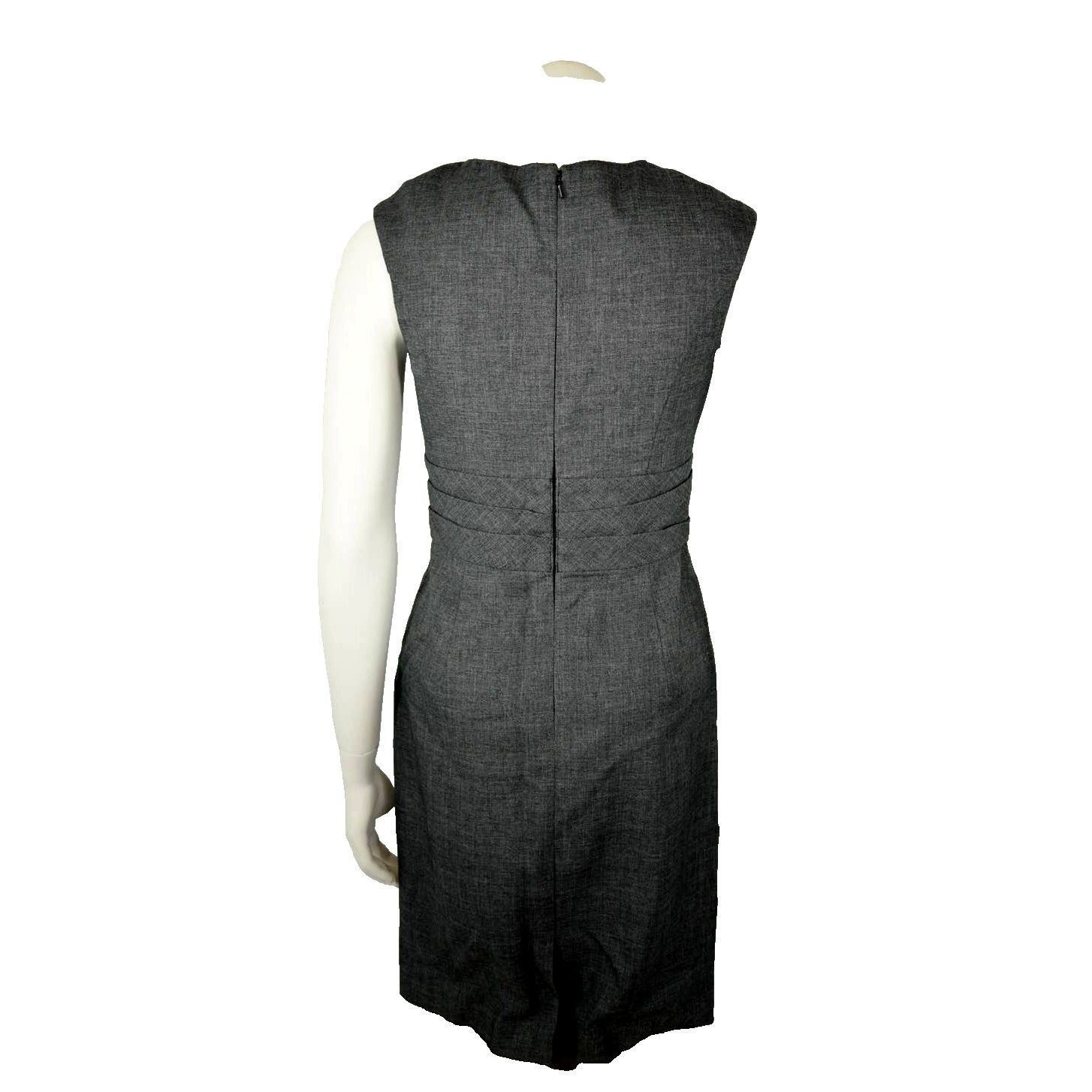 White House Black Market White House Black Market Womens Size 2 Gray Sleeveless Sheat Size XS / US 0-2 / IT 36-38 - 2 Thumbnail