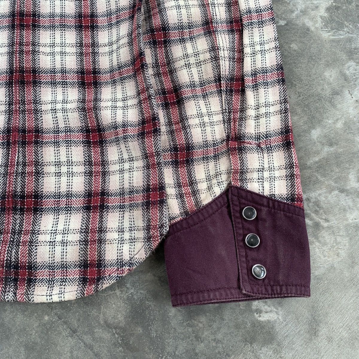 Japanese Brand 2000’s Nicole CFM Western Plaid Flanel Shirt Size US M / EU 48-50 / 2 - 12 Thumbnail