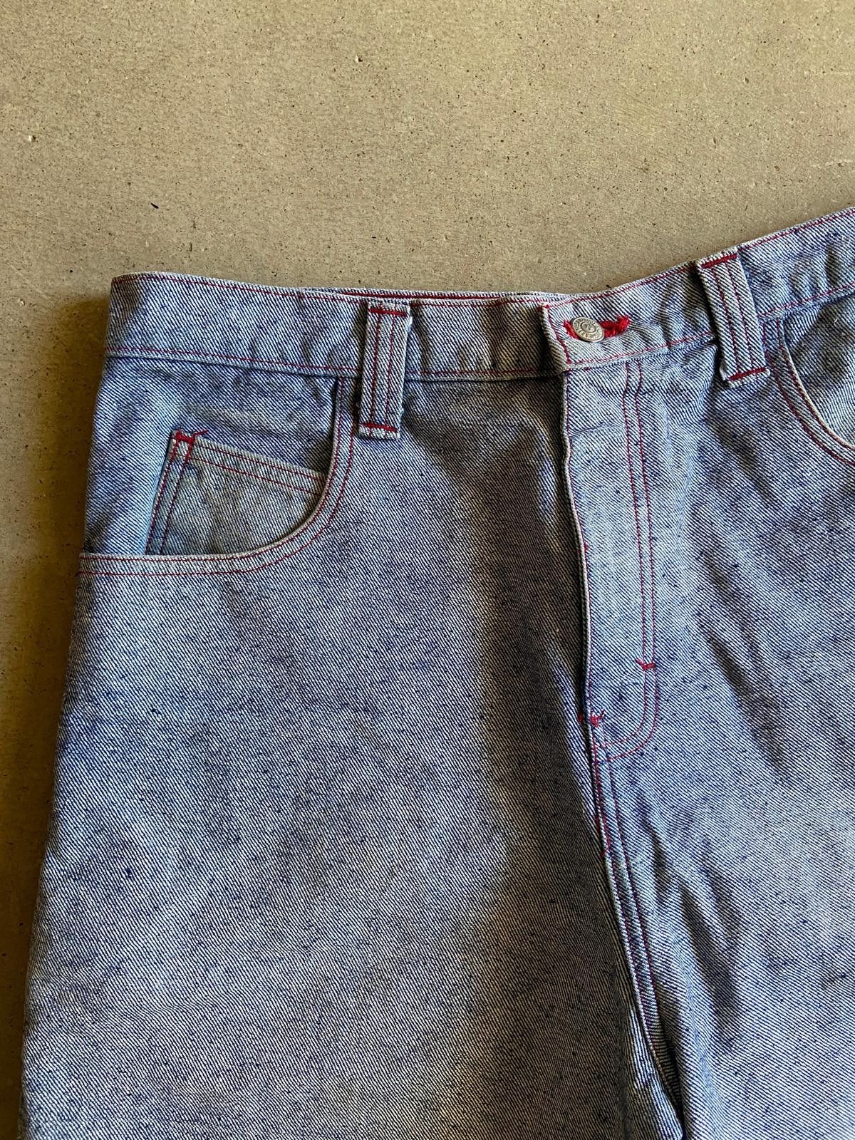 Vintage Y2K Red Contrast Stitch Denim Shorts Sz 38 Size US 38 / EU 54 - 2 Thumbnail