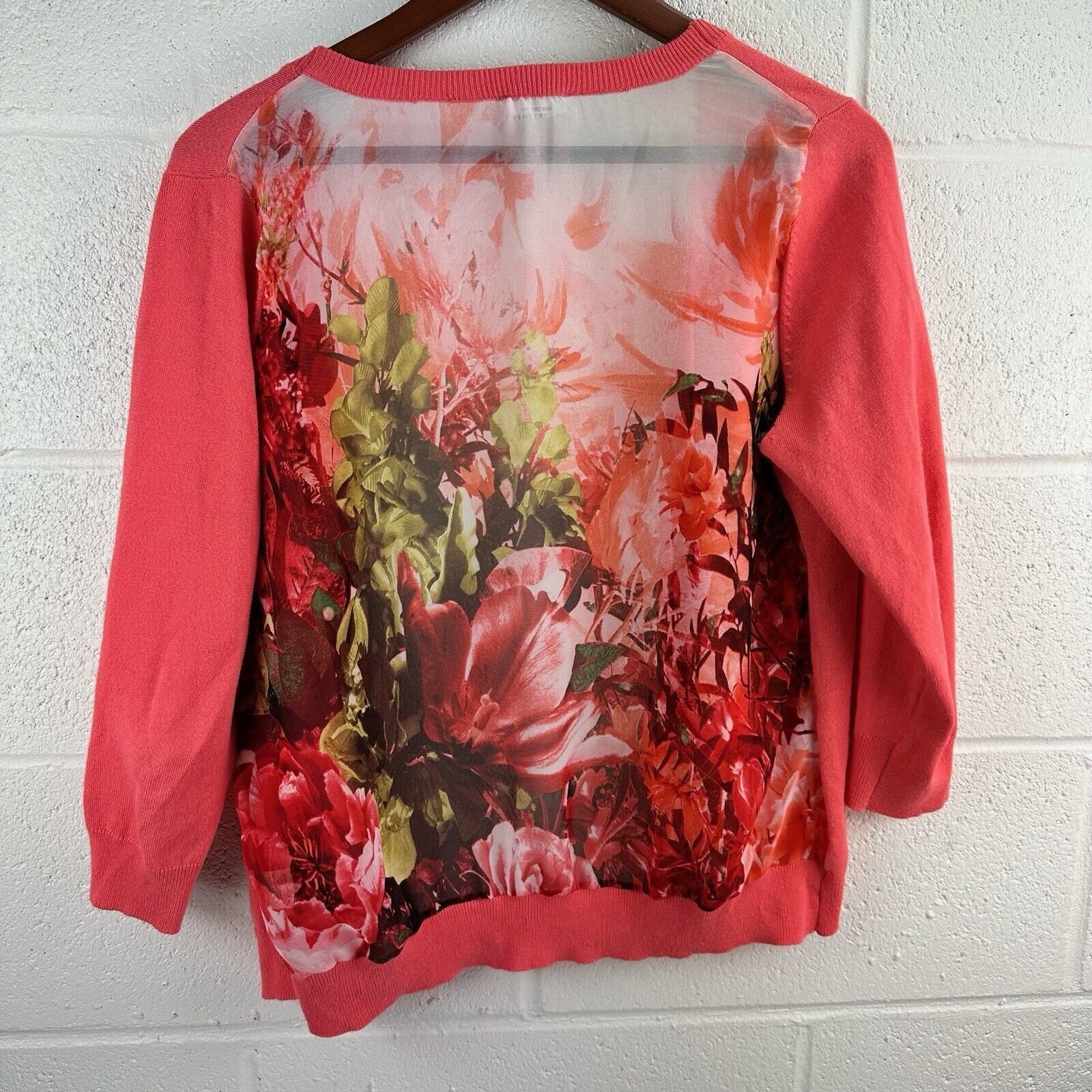Neiman Marcus Neiman Marcus Coral V-Neck Knit Chiffon Cardigan Sweater S Size S / US 4 / IT 40 - 4 Thumbnail