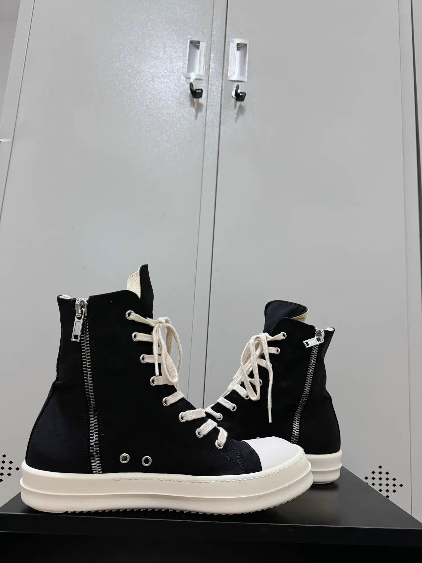 Rick Owens Drkshdw Rick Owens Drkshdw high-top Converse sneakers Size US 9 / EU 42 - 6 Thumbnail