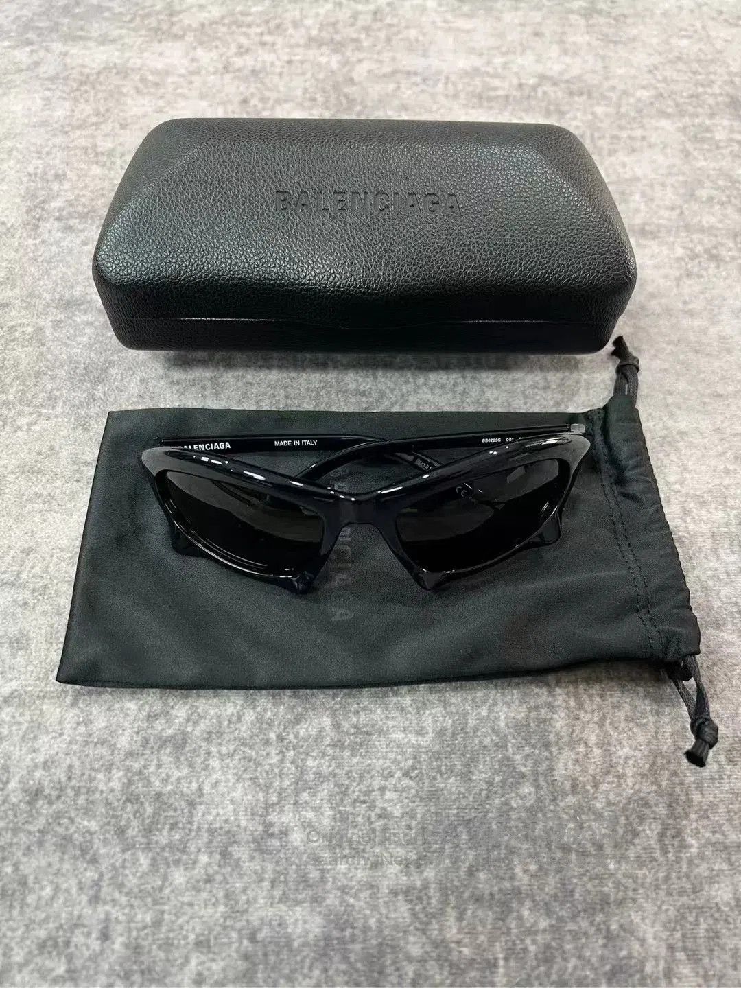 Balenciaga Balenciaga Bat Sunglasses. Size ONE SIZE - 1 Thumbnail