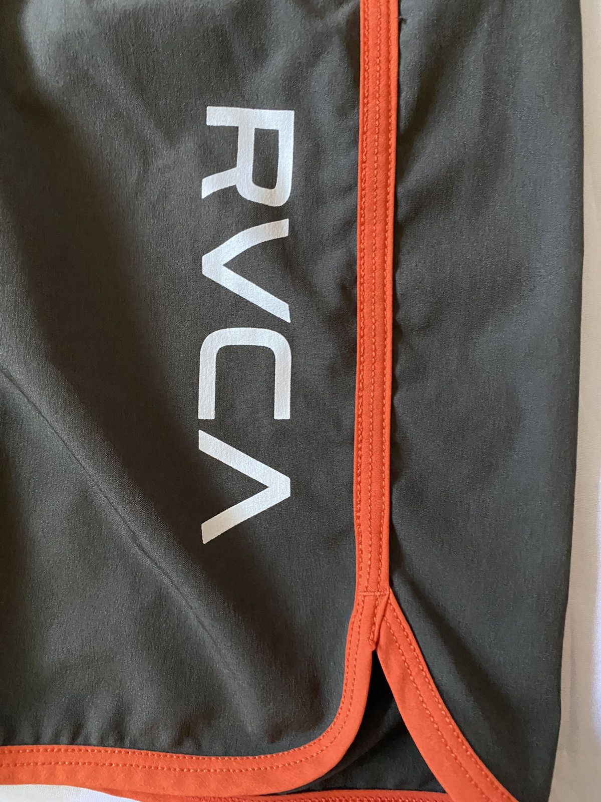 RVCA RVCA shorts Waist size 29 surf skate board Size US 29 - 3 Thumbnail