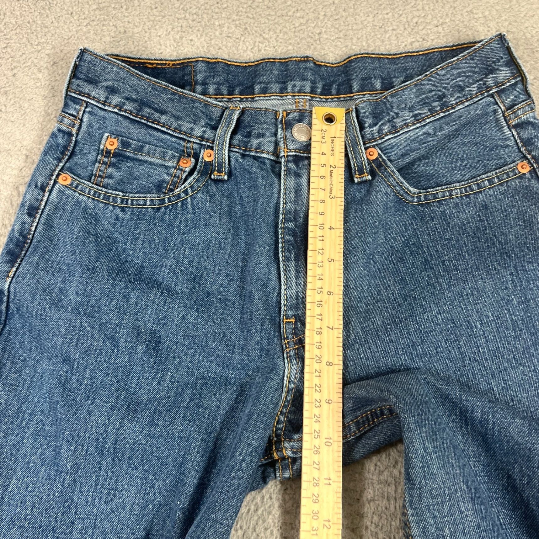 Levi's VINTAGE Levi's 550 Jeans Mens 31x29 Relaxed Fit Tapered Leg Blue Denim Casual Pants Size US 31 - 3 Thumbnail