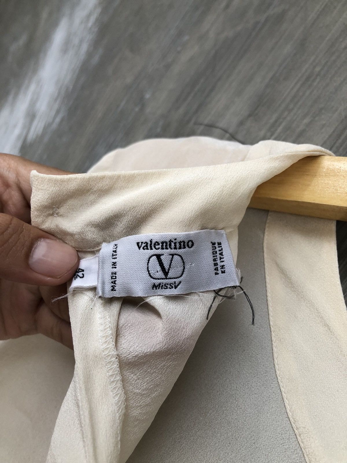 Valentino Valentino Miss V Blouse Size M / US 6-8 / IT 42-44 - 9 Thumbnail