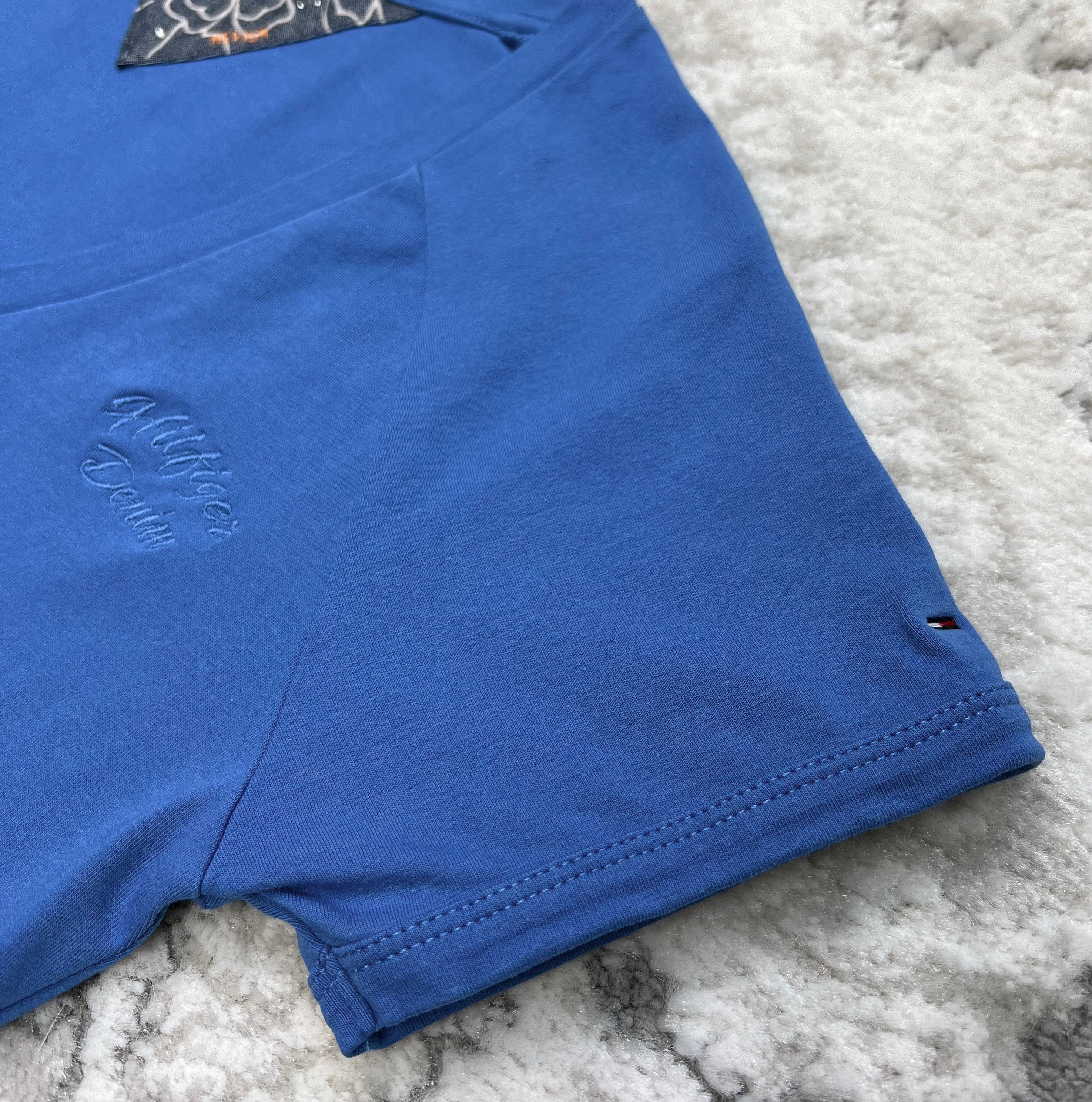 Tommy Hilfiger Vintage Y2K Hilfiger Denim V-Neck T-Shirt Size M / US 6-8 / IT 42-44 - 6 Thumbnail