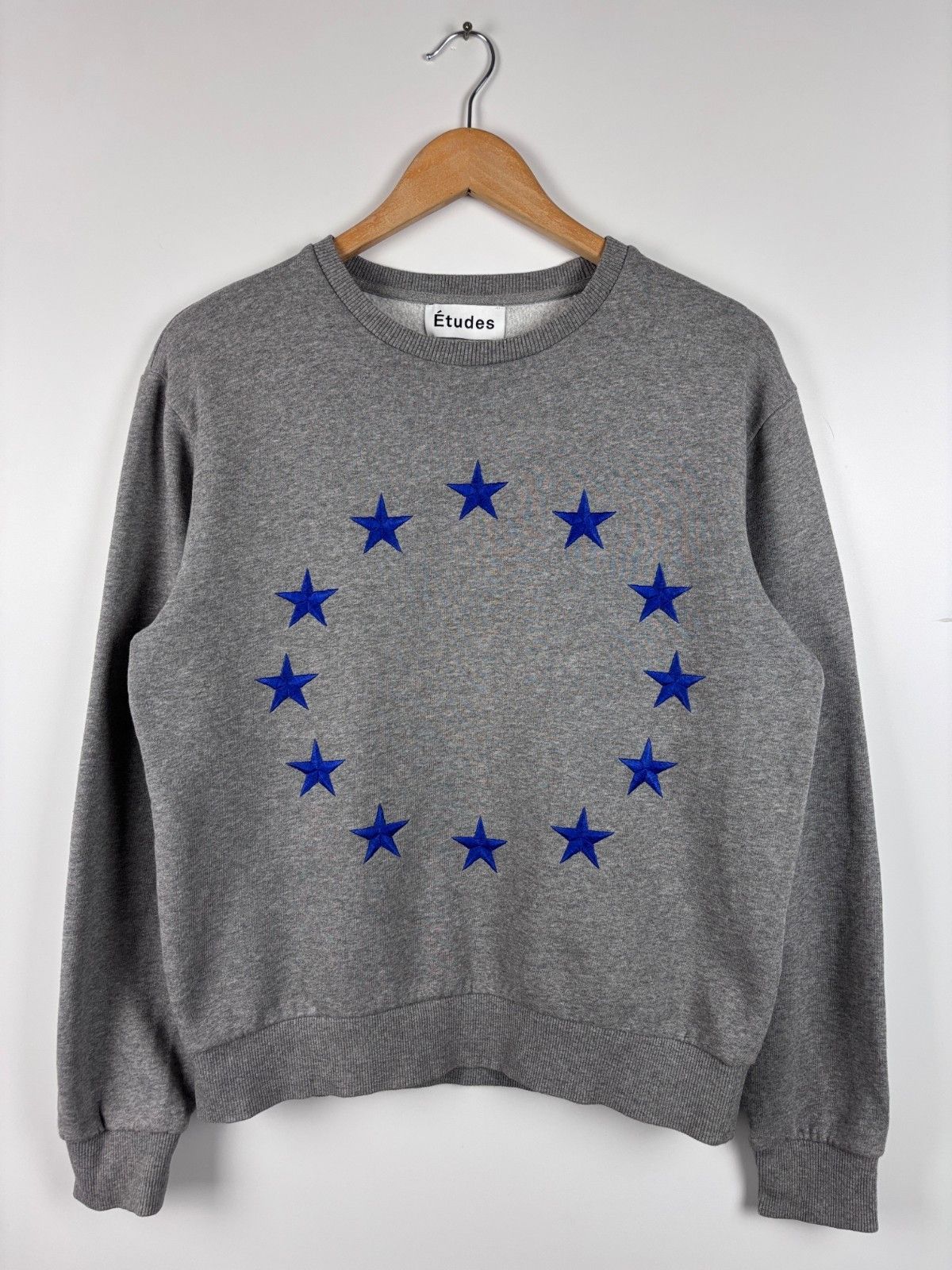 Etudes Etudes Europe Embroidered Stars Sweatshirt Pullover Size M Size M / US 6-8 / IT 42-44 - 1 Thumbnail