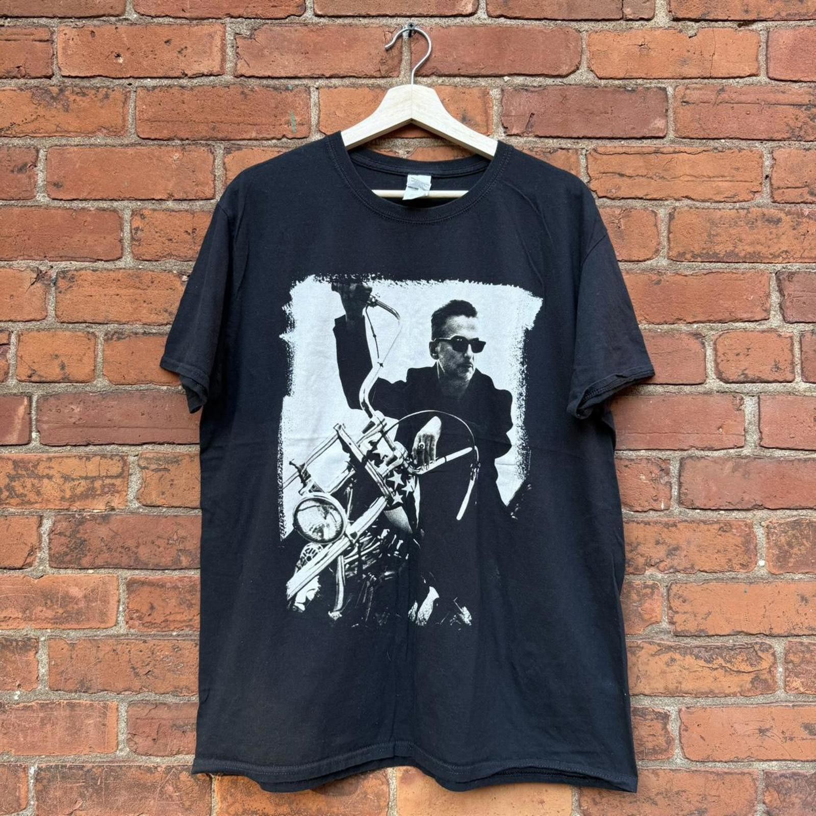 Gildan depeche mode t shirt 2018 motorcycle DM XL Size US XL / EU 56 / 4 - 1 Thumbnail