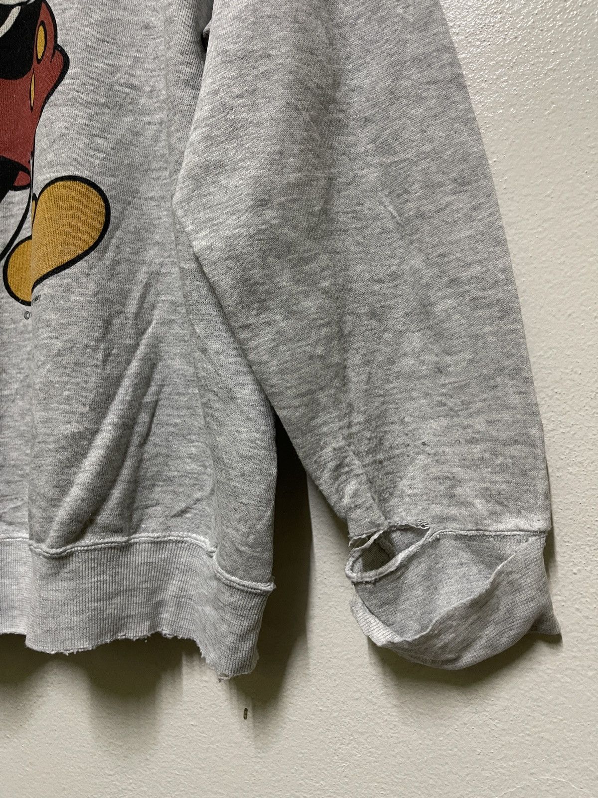 Disney × Mickey Mouse × Vintage Vintage Mickey Mouse Disney Distressed Sweatshirt Size US L / EU 52-54 / 3 - 10 Thumbnail