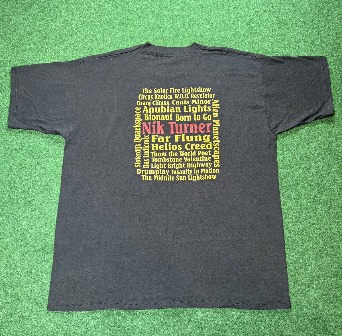 Band Tees × Vintage Vintage 90s Strange Daze Music Fest Helios Creed T Shirt Size US XL / EU 56 / 4 - 4 Thumbnail