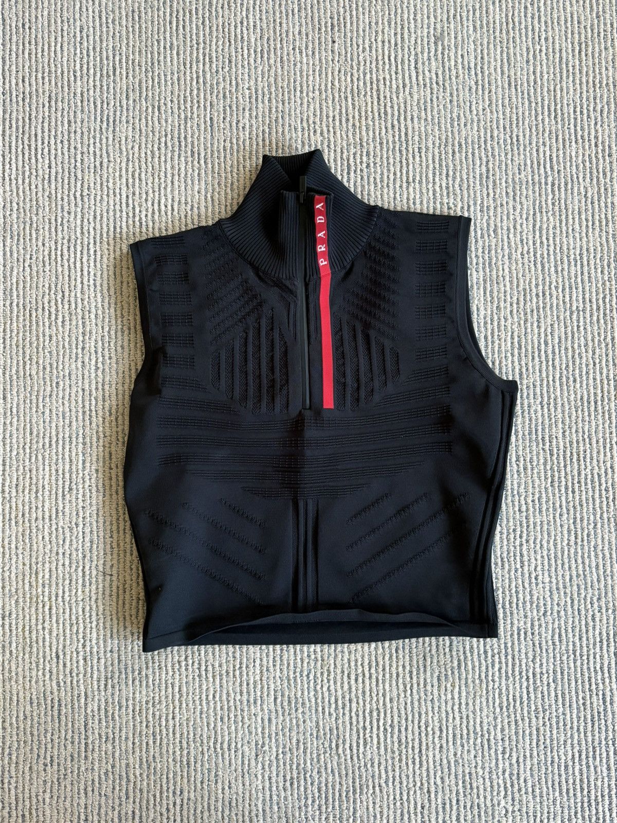Prada Tech Rec Re-Nylon Piqué Sleeveless Top Size S / US 4 / IT 40 - 2 Thumbnail