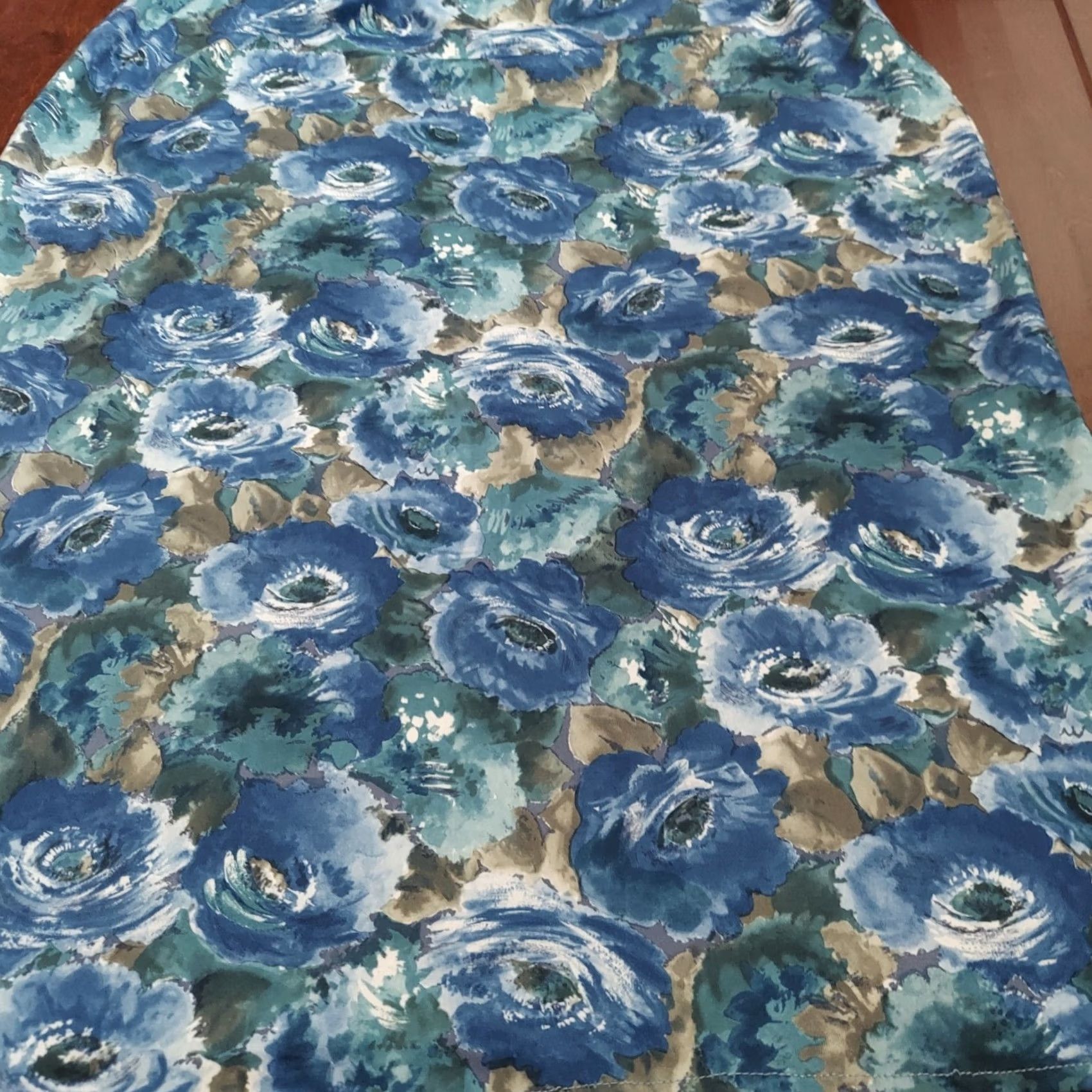 Vintage Charlotte Russe Women's Blue Floral Ribbed Side Slit Midi Skirt M Regular Size 32" / US 10 / IT 46 - 4 Thumbnail