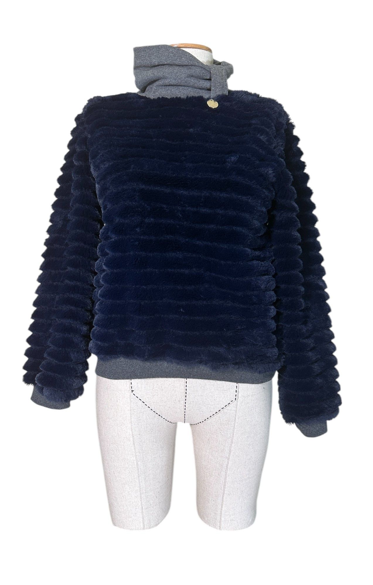 Designer Roberto Biagi Jumper Size S / US 4 / IT 40 - 1 Thumbnail