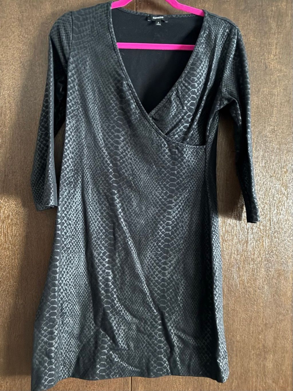 Express NWOT Express S Dress Size S / US 4 / IT 40 - 1 Thumbnail