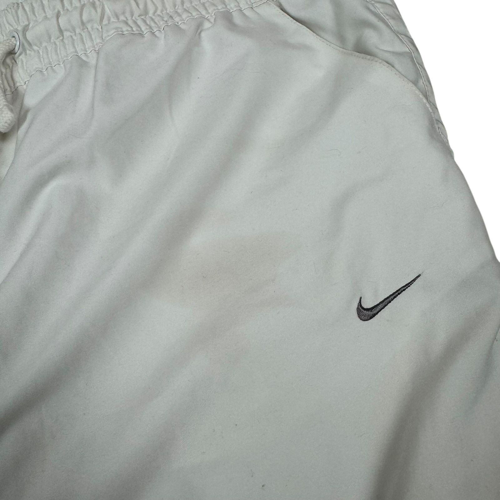 Nike × Vintage Nike Women's White Swoosh Drawstring 3/4 Pants Large (12-14) Size 34" / US 12 / IT 48 - 3 Thumbnail