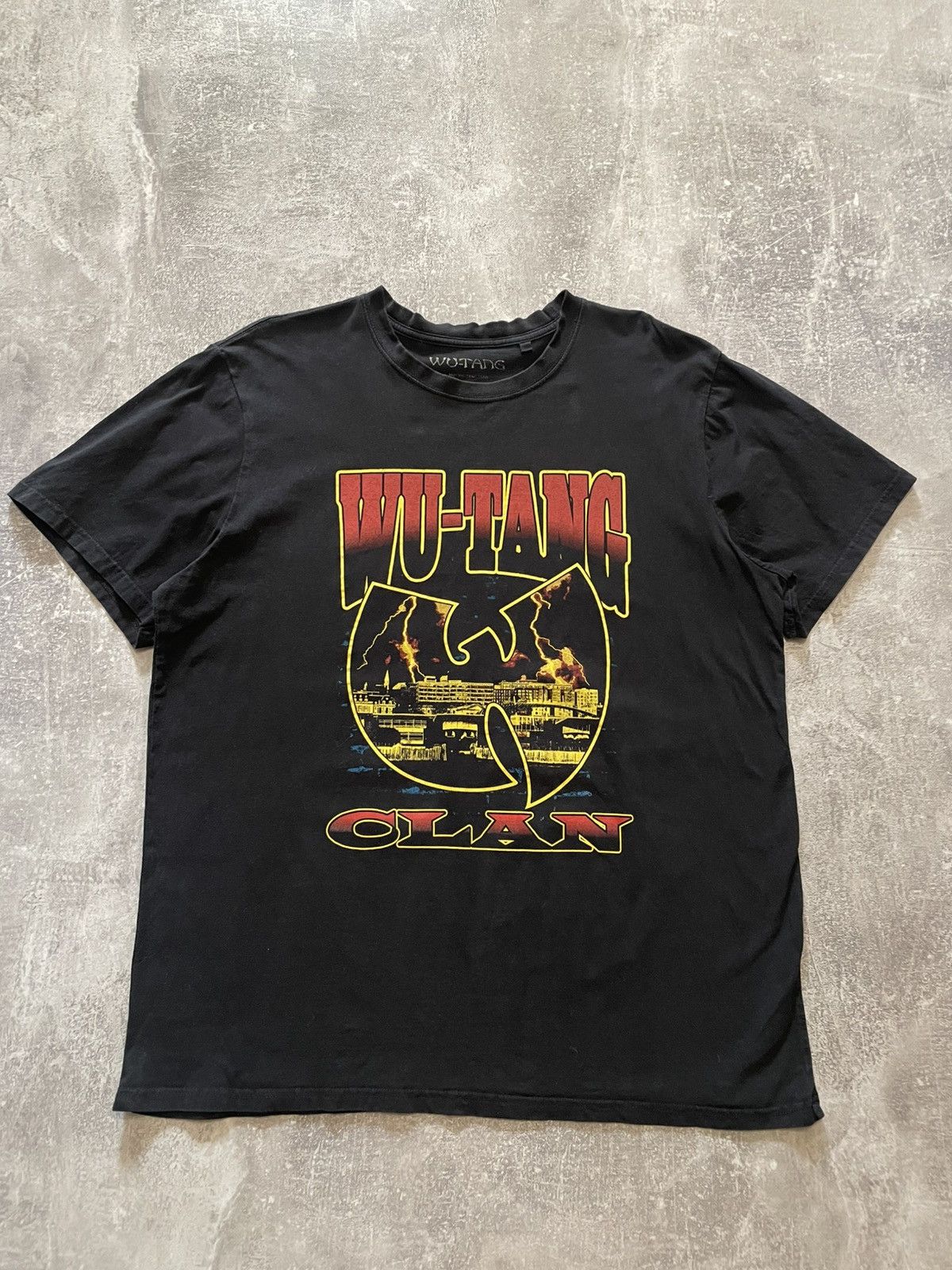 Vintage × Wu-Tang Clan Vintage Wu Tang Clan Rap T-Shirt Size US XL / EU 56 / 4 - 1 Thumbnail